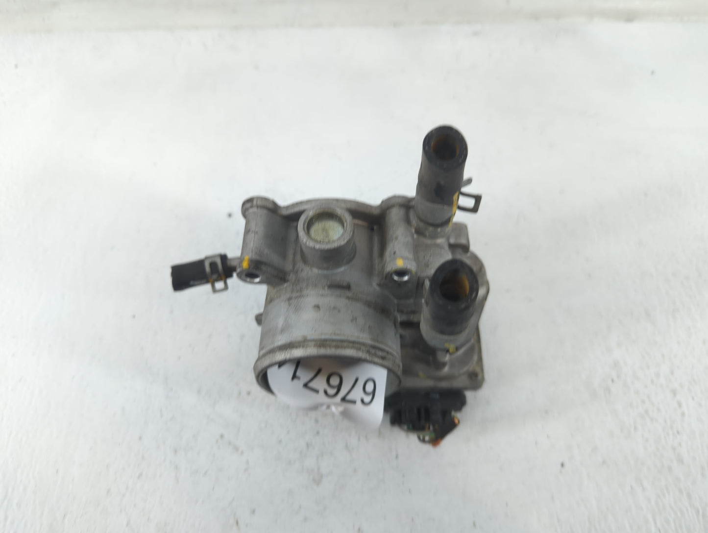 2012-2017 Hyundai Veloster Throttle Body P/N:5304 04U17 35100-2B300 Fits Fits 2012 2013 2014 2015 2016 2017 2018 2019 OEM Us