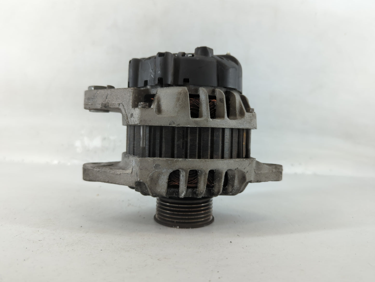 2012-2017 Hyundai Veloster Alternator Replacement Generator Charging Assembly Engine OEM P/N:2616741 37300-2B510 Fits OEM Us