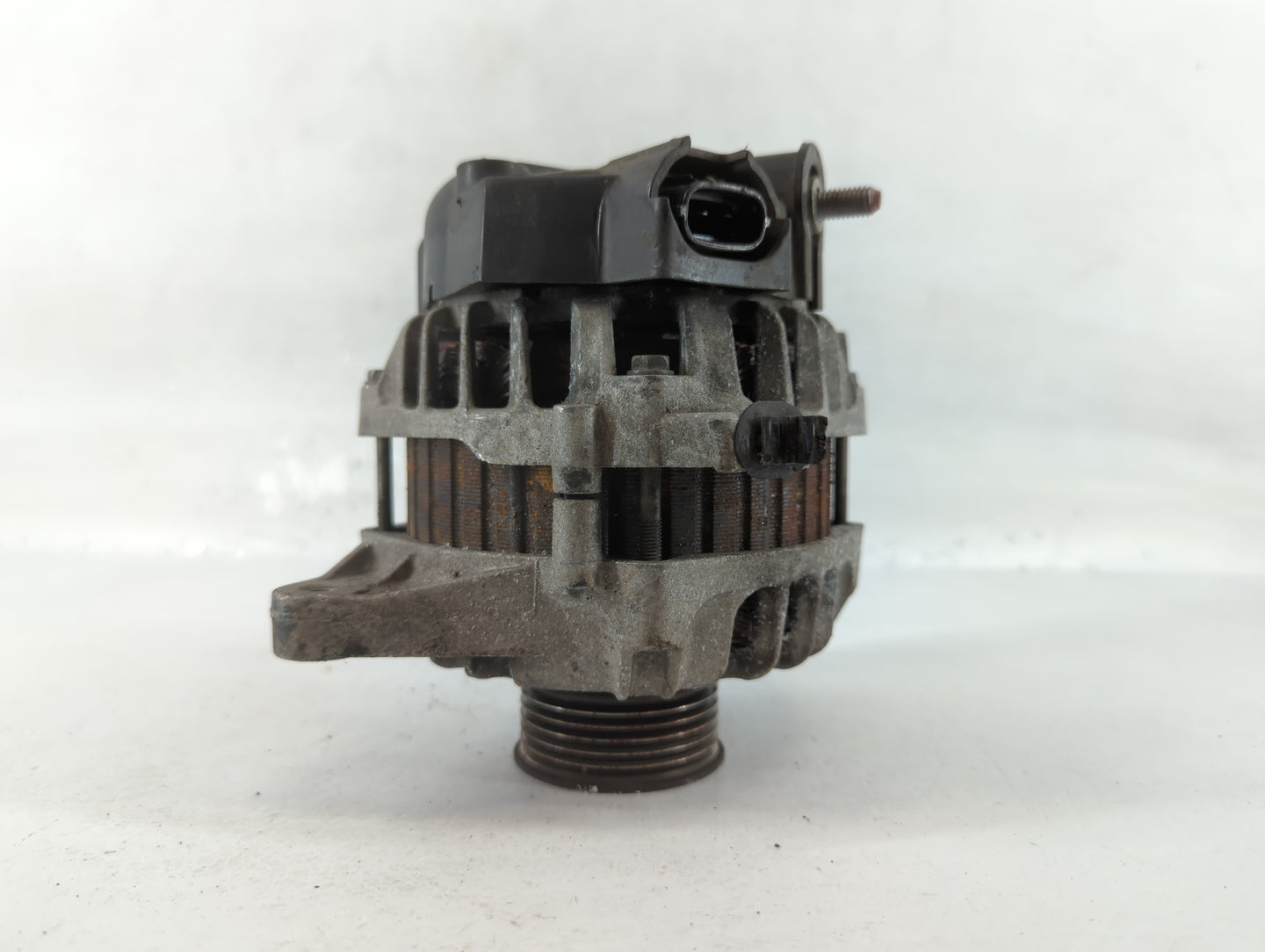 2012-2017 Hyundai Veloster Alternator Replacement Generator Charging Assembly Engine OEM P/N:2616741 37300-2B510 Fits OEM Us
