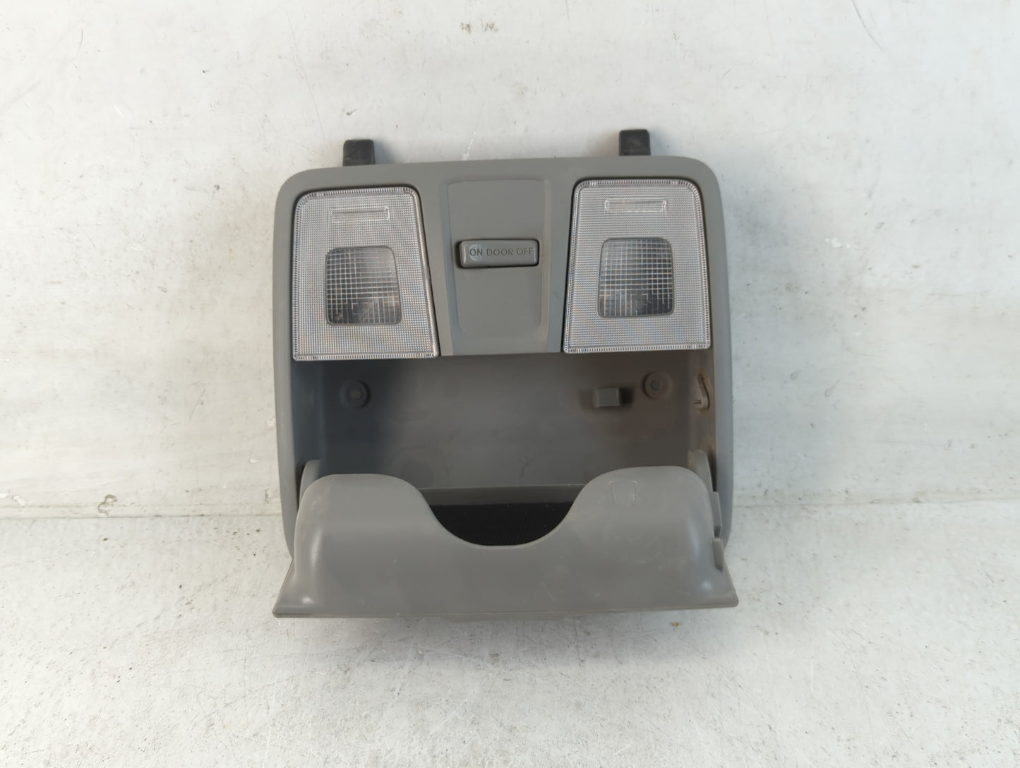 2017 Hyundai Veloster Overhead Roof Console - Oemusedautoparts1.com