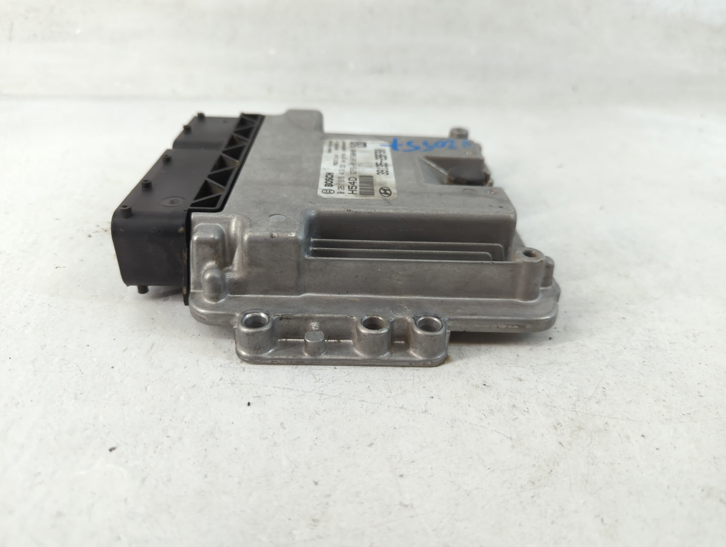 2017 Hyundai Veloster PCM Engine Control Computer ECU ECM PCU OEM P/N:39135-2BFS0 Fits OEM Used Auto Parts - Oemusedautopart