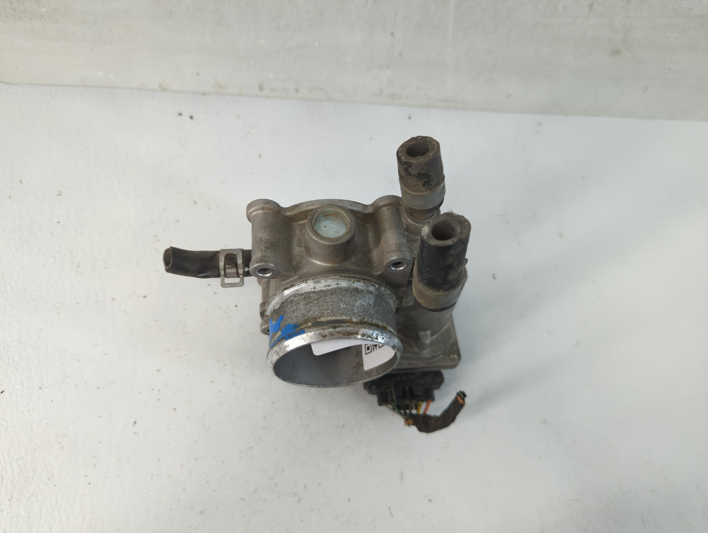 2015-2020 Hyundai Veloster Throttle Body P/N:35100-2B340 Fits Fits 2015 2016 2017 2018 2019 2020 2021 2022 OEM Used Auto Par