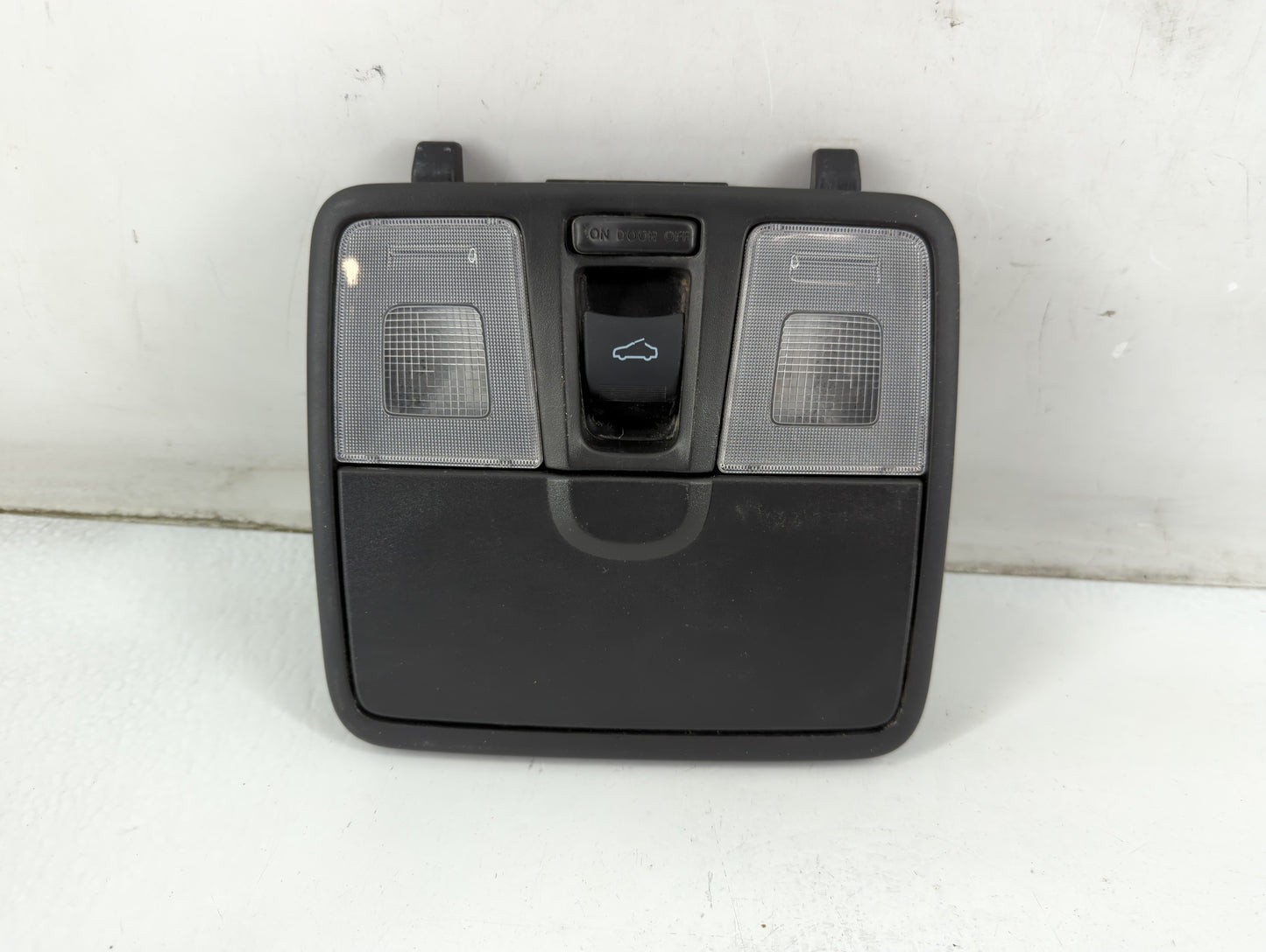 2017 Hyundai Veloster Overhead Roof Console - Oemusedautoparts1.com