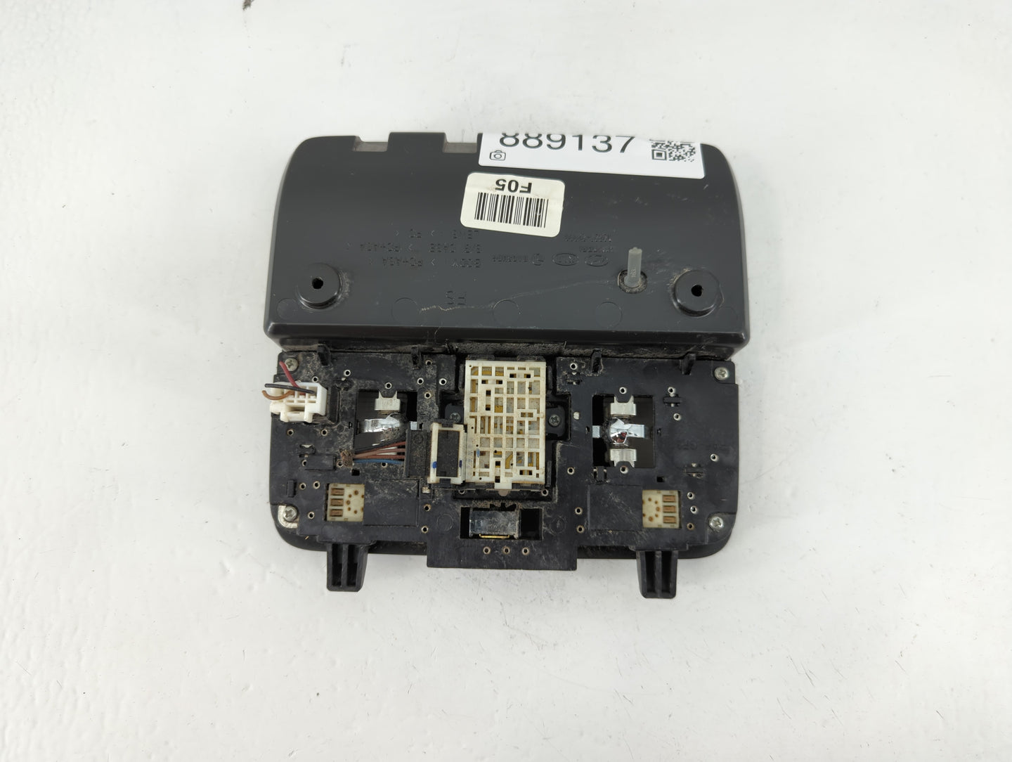 2017 Hyundai Veloster Overhead Roof Console - Oemusedautoparts1.com