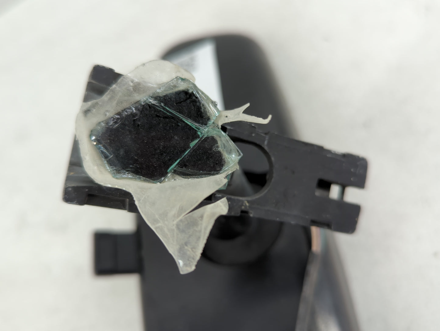 2012-2020 Hyundai Veloster Interior Rear View Mirror Replacement OEM P/N:A047396 Fits OEM Used Auto Parts - Oemusedautoparts