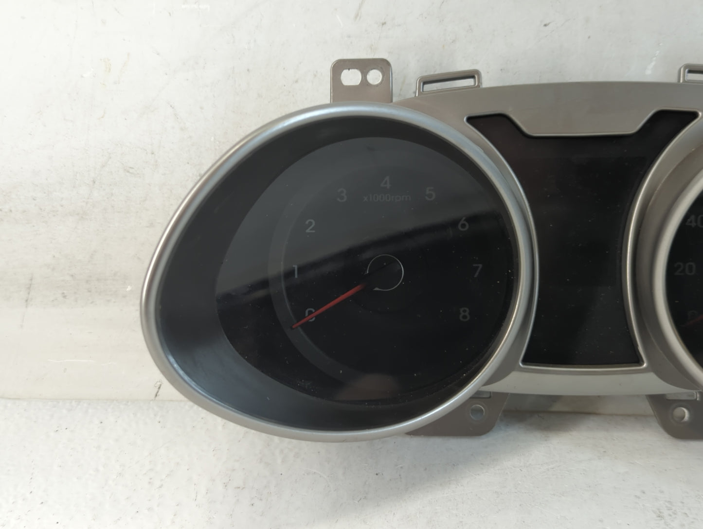 2016-2017 Hyundai Veloster Instrument Cluster Speedometer Gauges P/N:94031-2V201RDR Fits Fits 2016 2017 OEM Used Auto Parts 