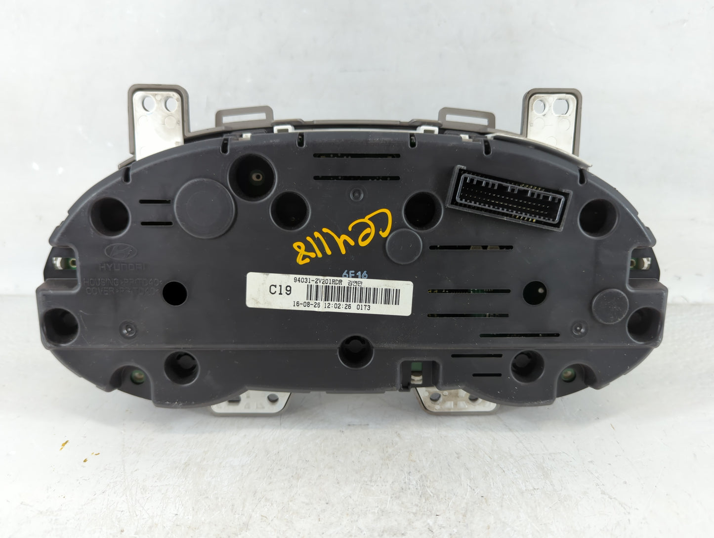 2016-2017 Hyundai Veloster Instrument Cluster Speedometer Gauges P/N:94031-2V201 Miles: Fits Fits 2016 2017 OEM Used Auto Pa