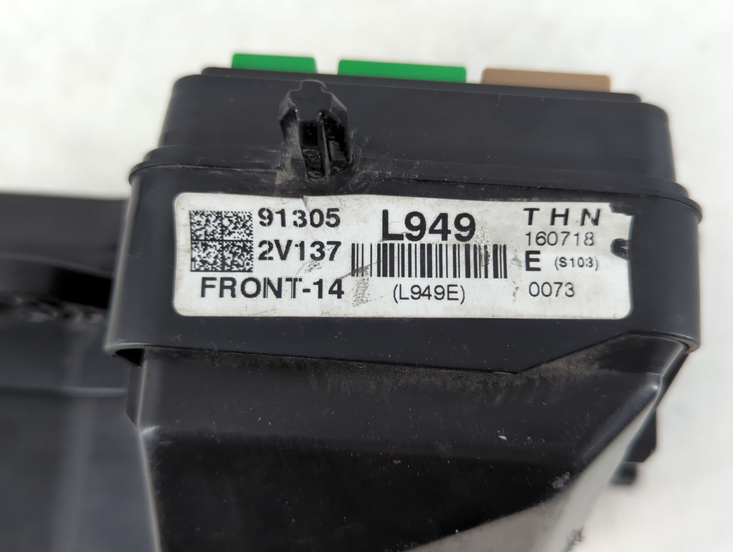 2015-2017 Hyundai Veloster Fusebox Fuse Box Panel Relay Module P/N:91305 2V137 Fits Fits 2015 2016 2017 OEM Used Auto Parts 