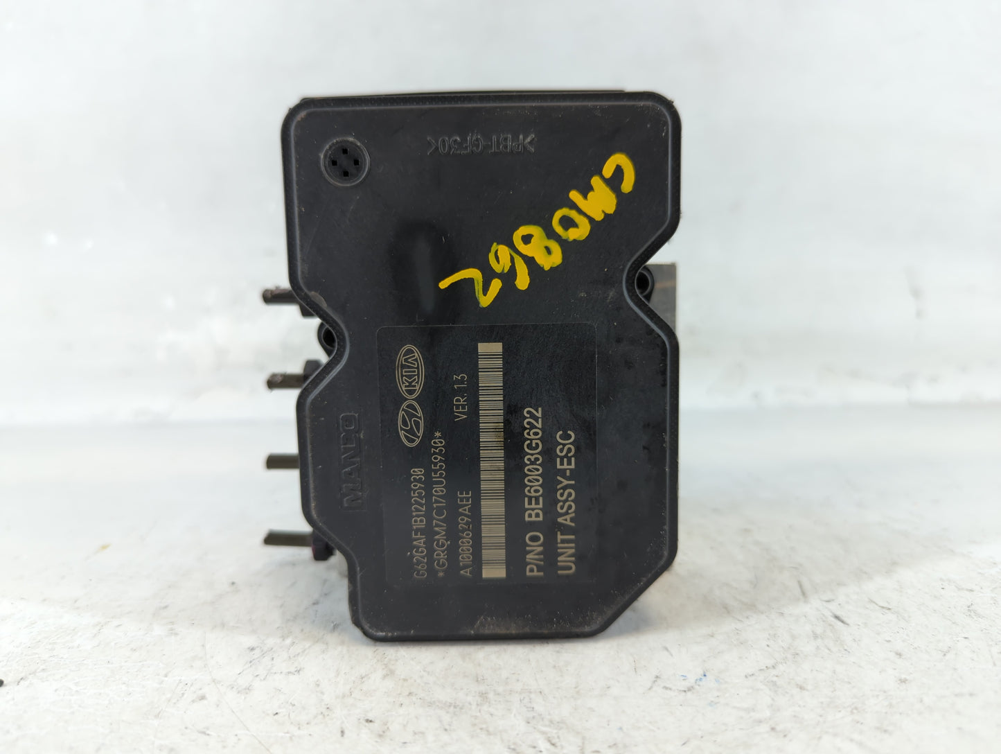 2015-2017 Hyundai Veloster ABS Pump Control Module Replacement P/N:58920-2V480 Fits Fits 2015 2016 2017 OEM Used Auto Parts 
