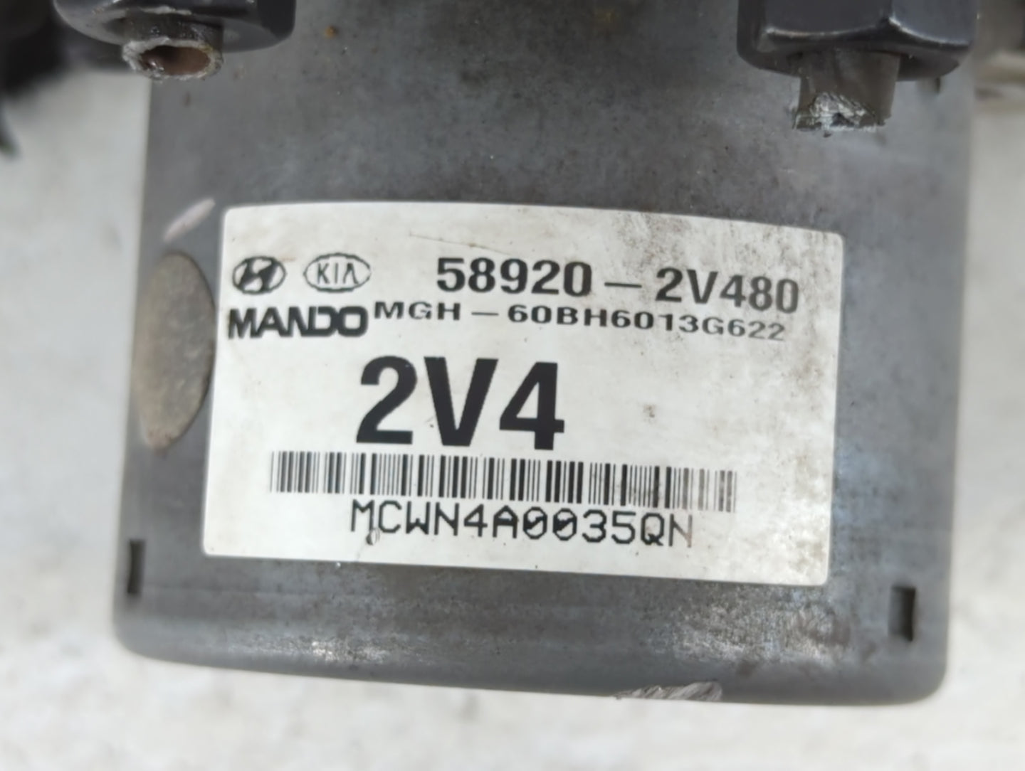 2015-2017 Hyundai Veloster ABS Pump Control Module Replacement P/N:58920-2V480 Fits Fits 2015 2016 2017 OEM Used Auto Parts 