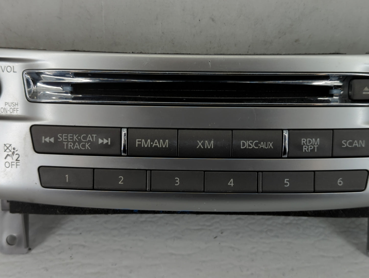 2011-2013 Infiniti M37 Radio Control Panel - Oemusedautoparts1.com