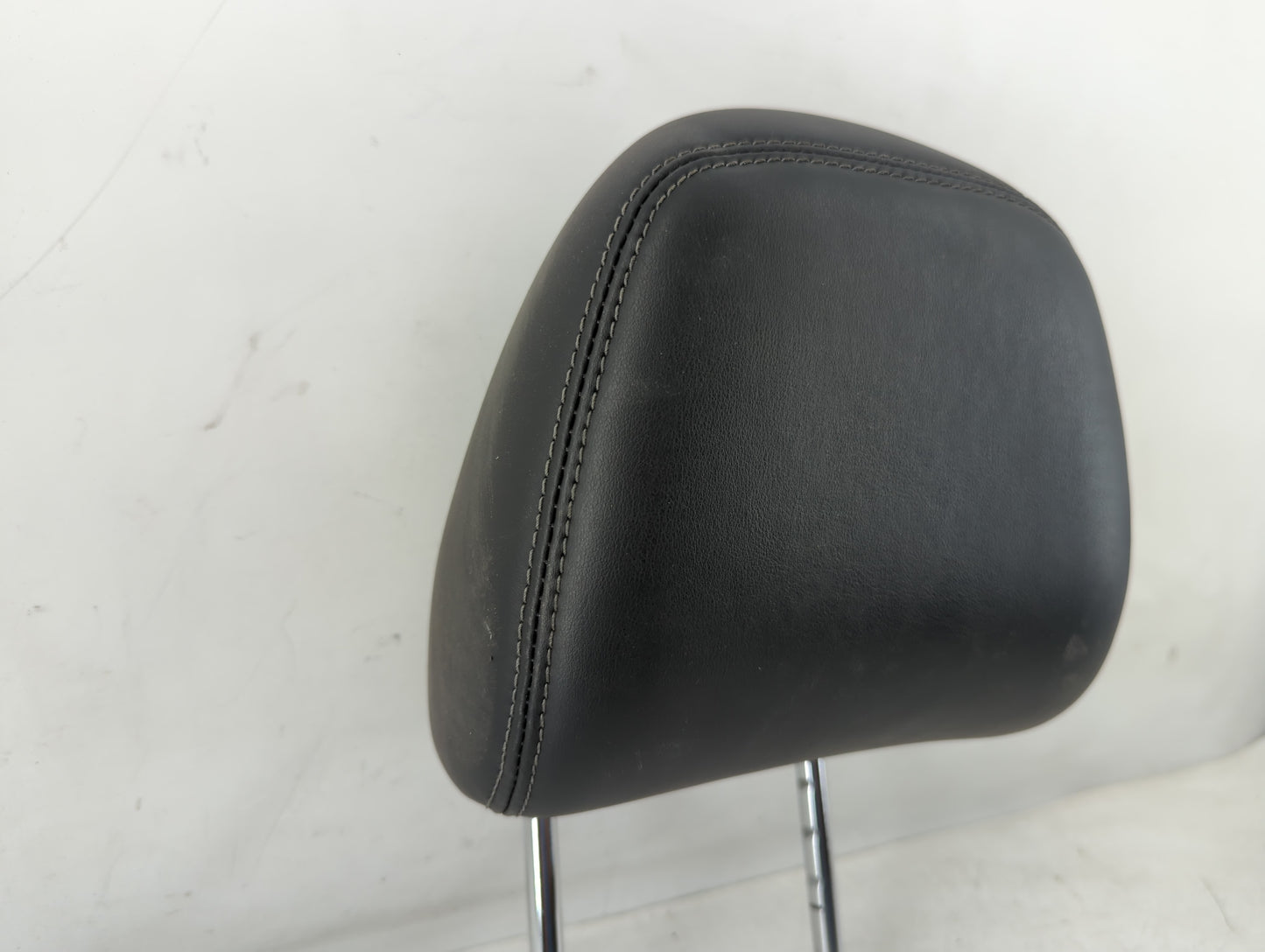 2016-2017 Infiniti Q50 Headrest Head Rest Front Driver Passenger Seat Fits Fits 2016 2017 OEM Used Auto Parts - Oemusedautop