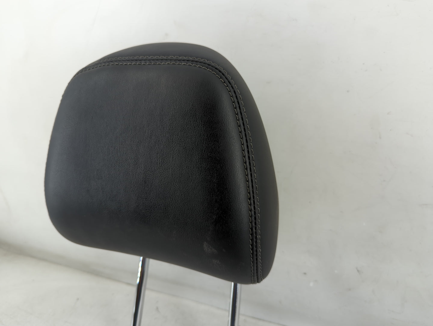 2016-2017 Infiniti Q50 Headrest Head Rest Front Driver Passenger Seat Fits Fits 2016 2017 OEM Used Auto Parts - Oemusedautop