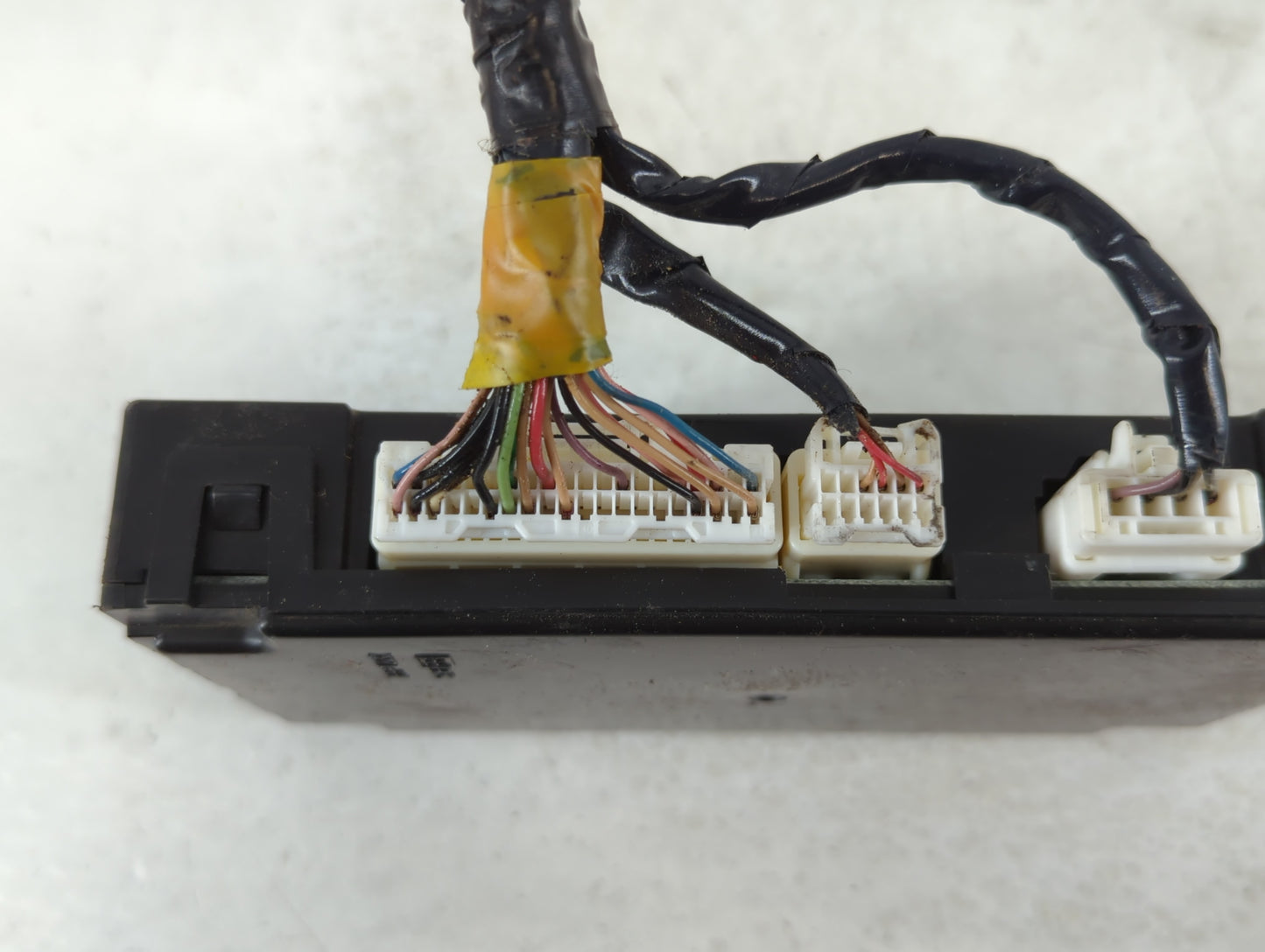 2016-2017 Infiniti Q50 Temperature Control Module 277605ch0a - Oemusedautoparts1.com