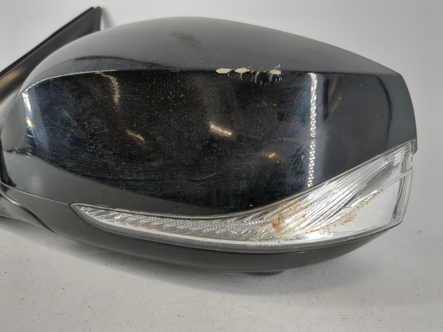 2016-2017 Infiniti Q50 Driver Side View Mirror - Left Door Mirror OEM Used - Oemusedautoparts1.com