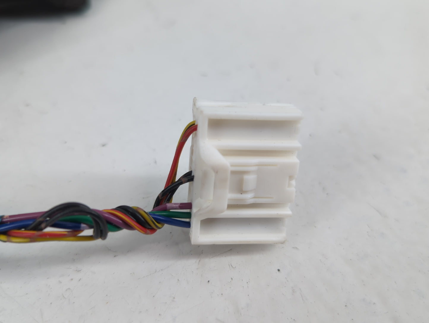 2016-2017 Infiniti Q50 Driver Side View Mirror - Left Door Mirror OEM Used - Oemusedautoparts1.com