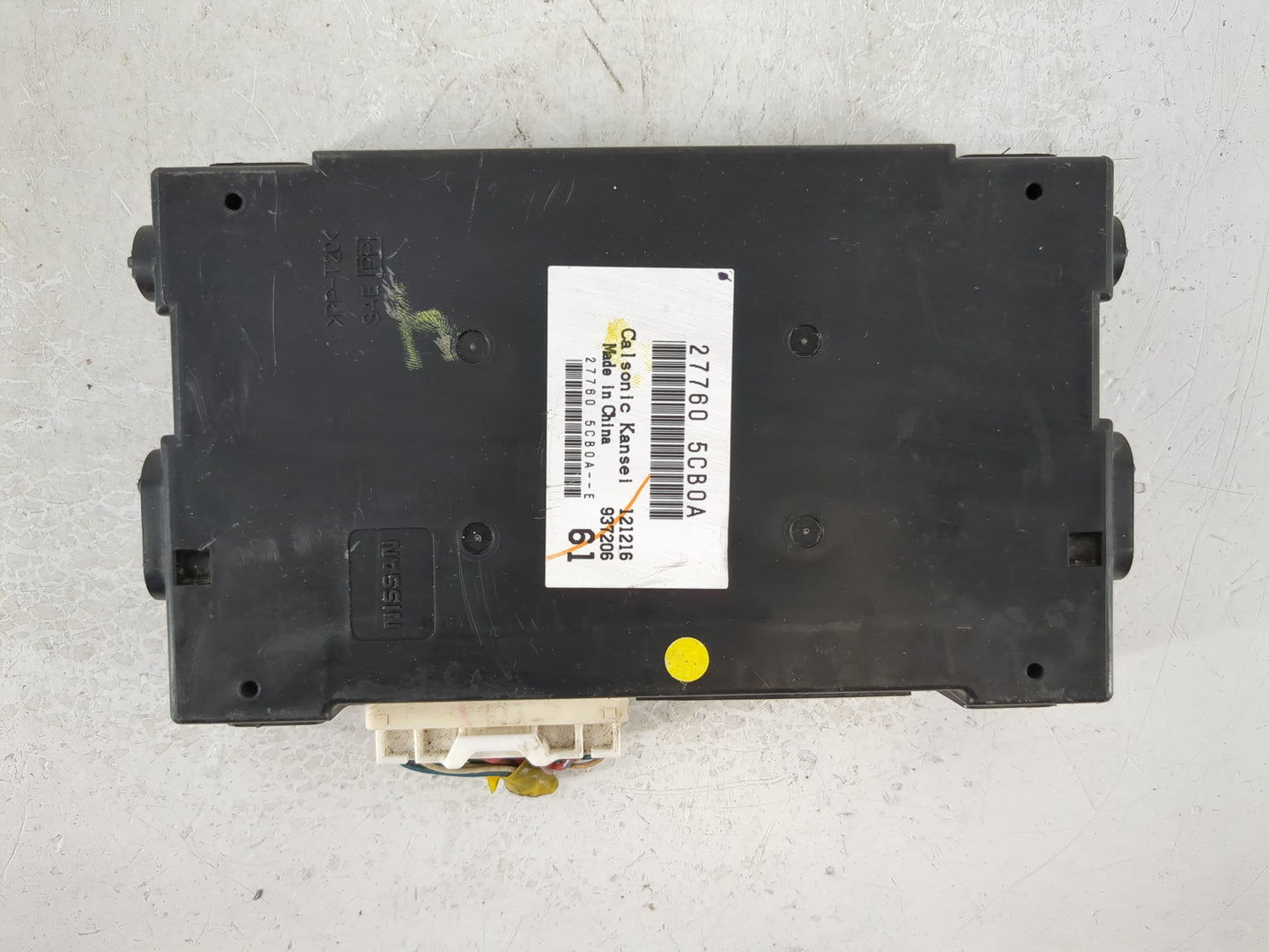 2016-2017 Infiniti Q50 Chassis Control Module Ccm Bcm Body Control - Oemusedautoparts1.com