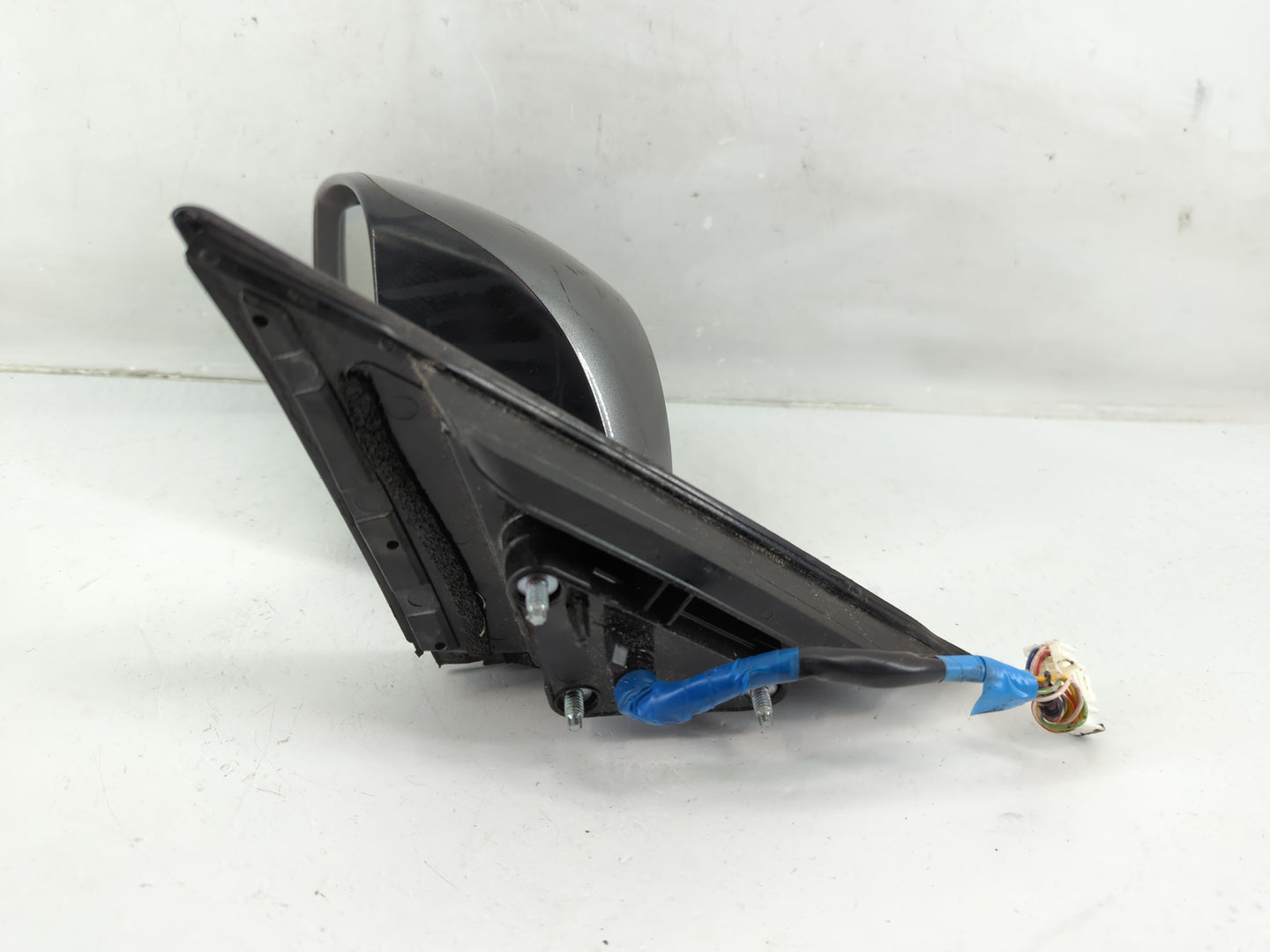 2016-2017 Infiniti Q50 Driver Side View Mirror - Left Door Mirror OEM Used - Oemusedautoparts1.com