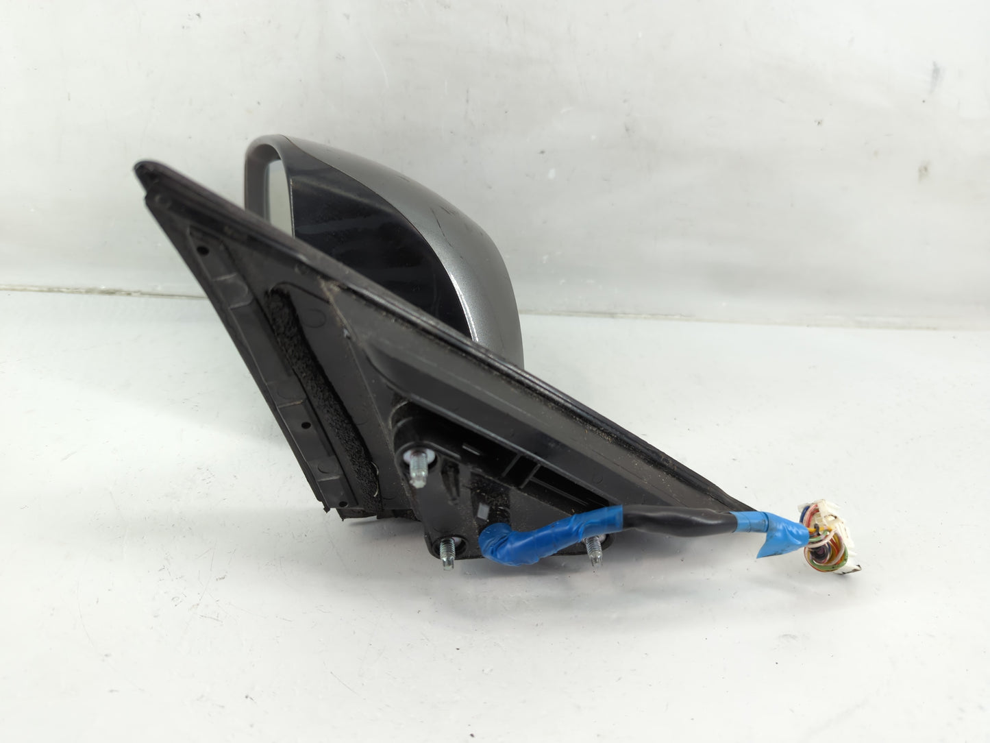 2016-2017 Infiniti Q50 Driver Side View Mirror - Left Door Mirror OEM Used - Oemusedautoparts1.com