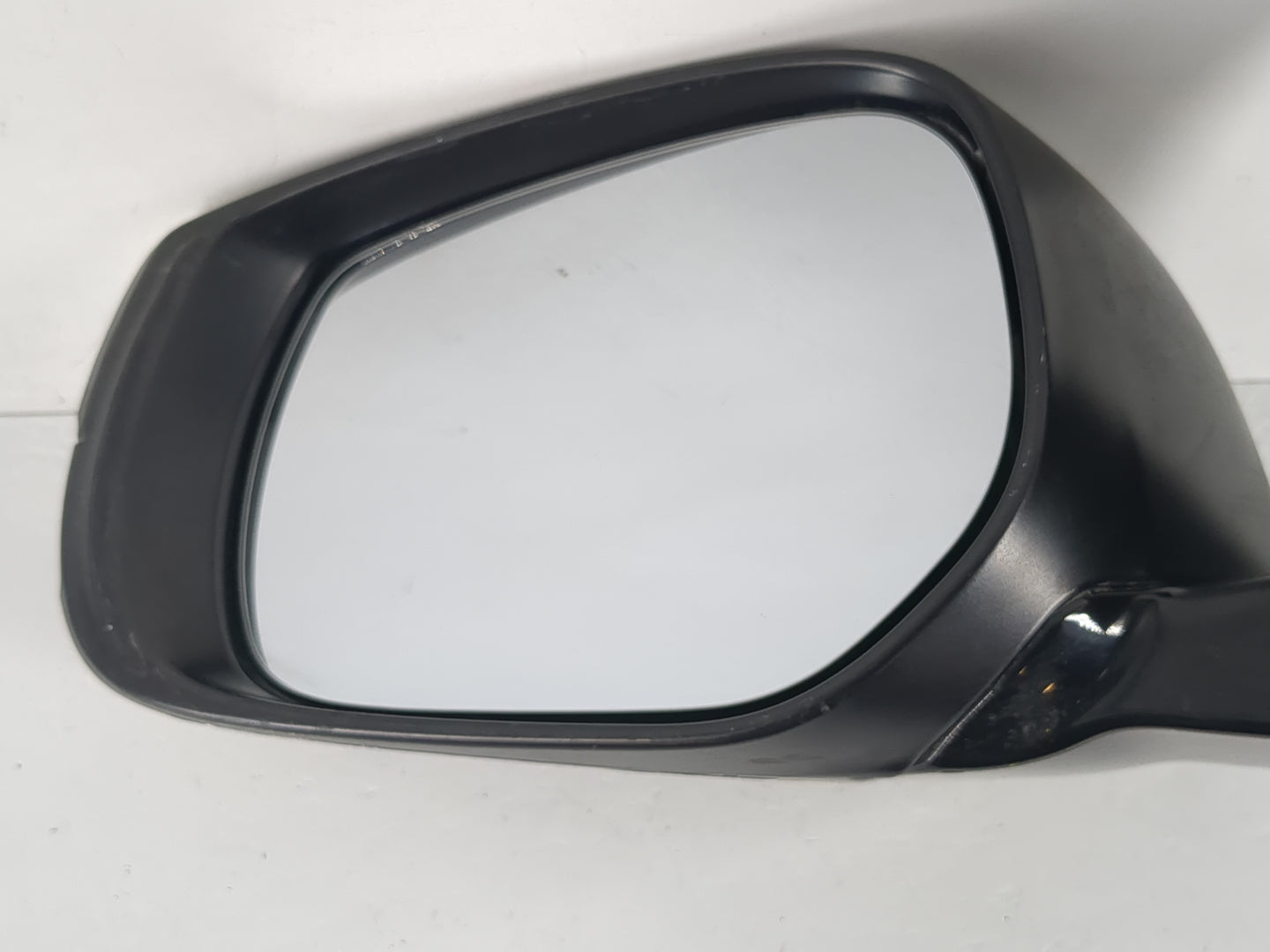 2014-2020 Infiniti Q50 Driver Left Side View Manual Door Mirror White - Oemusedautoparts1.com