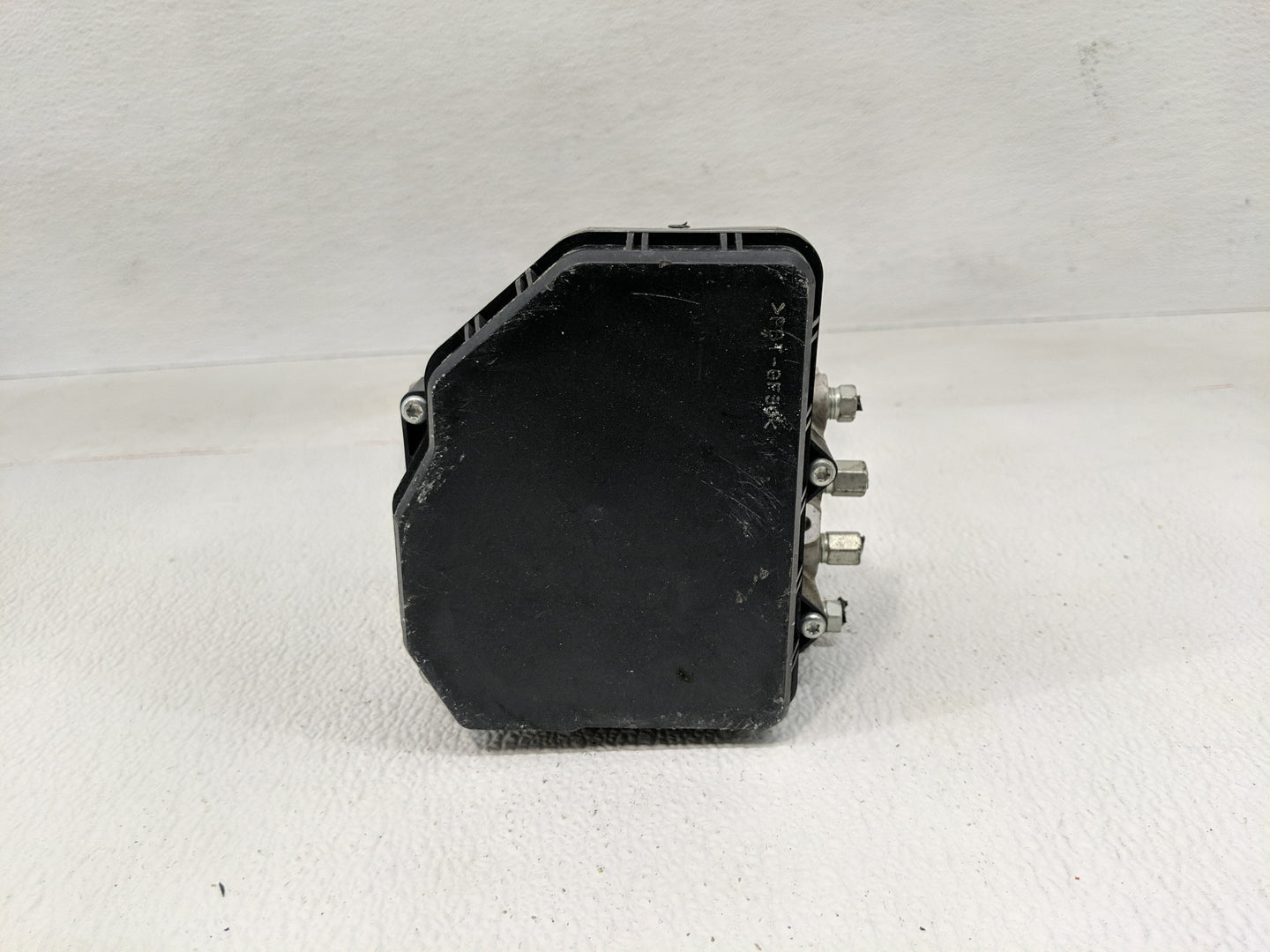 2016-2017 Infiniti Q50 ABS Pump Control Module Replacement P/N:133000-0782 Fits Fits 2016 2017 OEM Used Auto Parts - Oemused