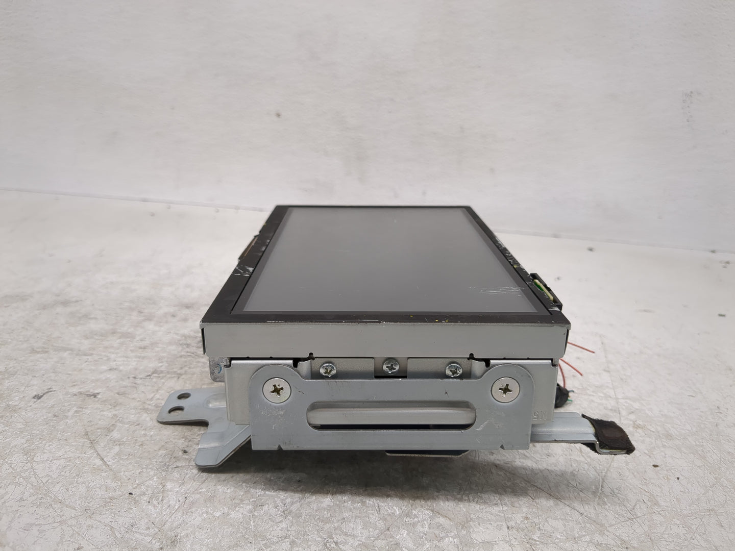 2016-2017 Infiniti Q50 Information Display Screen - Oemusedautoparts1.com
