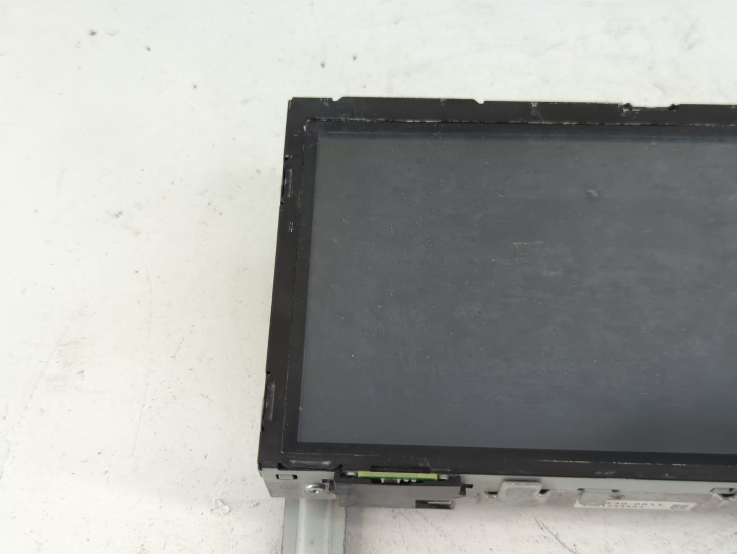 2016-2017 Infiniti Q50 Information Display Screen - Oemusedautoparts1.com