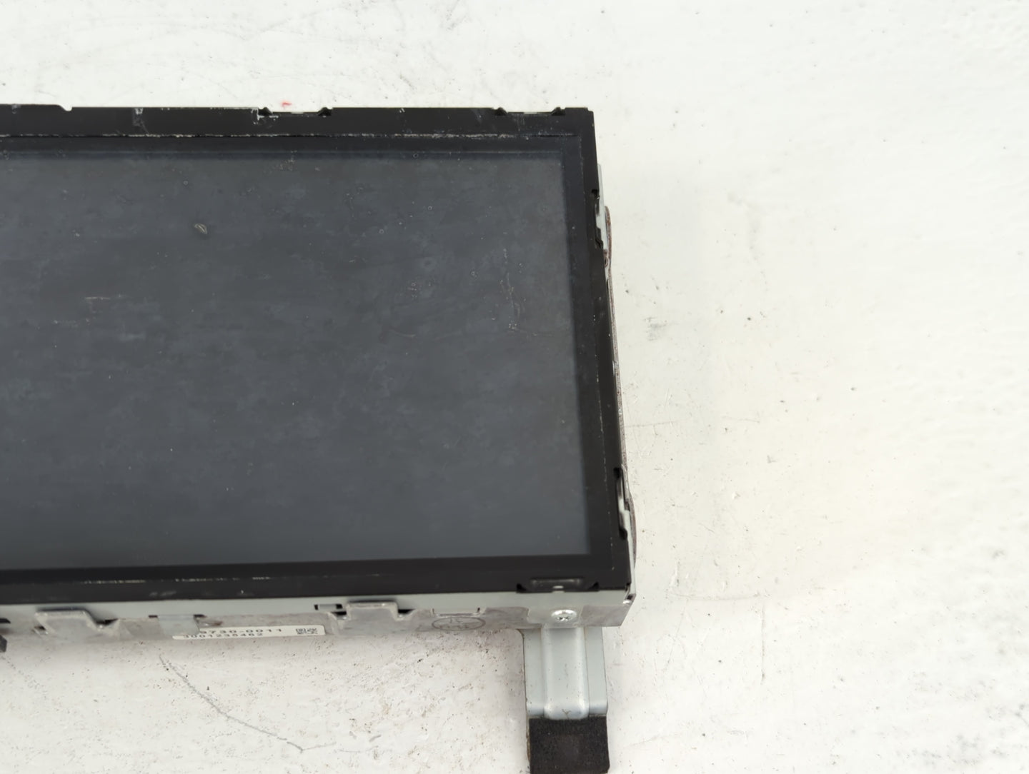 2016-2017 Infiniti Q50 Information Display Screen - Oemusedautoparts1.com