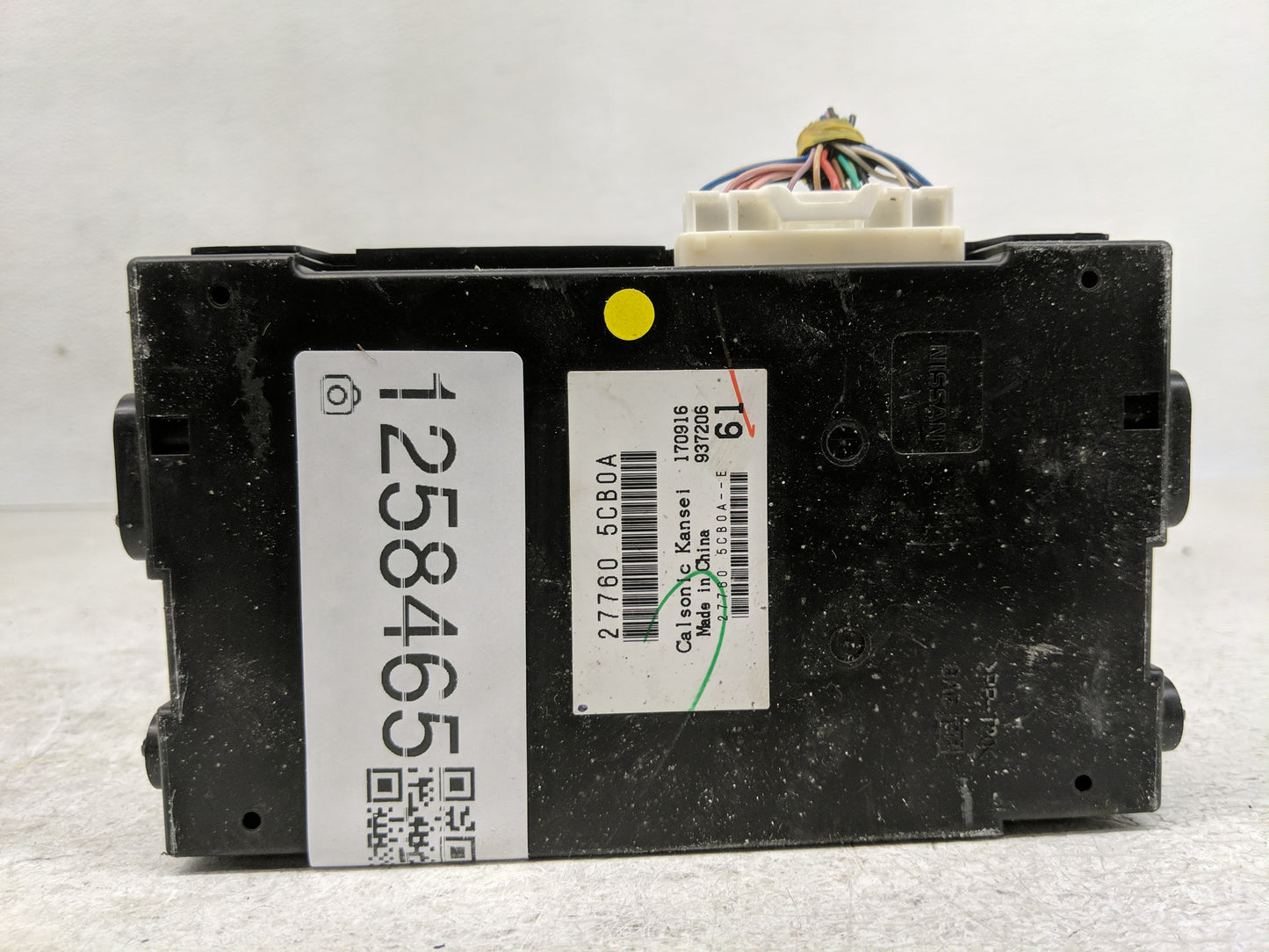 2016-2017 Infiniti Q50 Chassis Control Module Ccm Bcm Body Control - Oemusedautoparts1.com