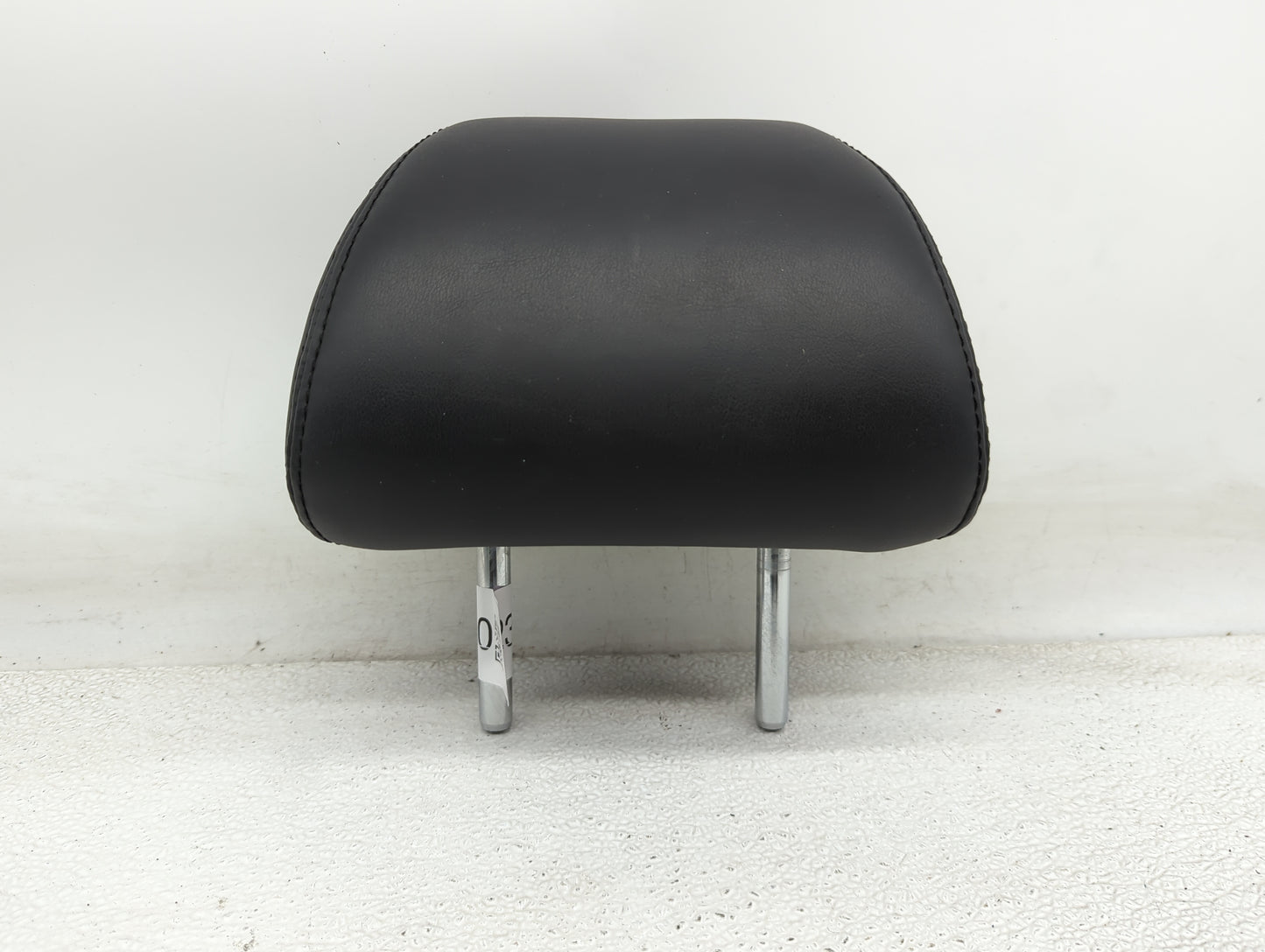 2016-2017 Infiniti Q50 Headrest Head Rest Rear Seat Fits Fits 2016 2017 OEM Used Auto Parts - Oemusedautoparts1.com