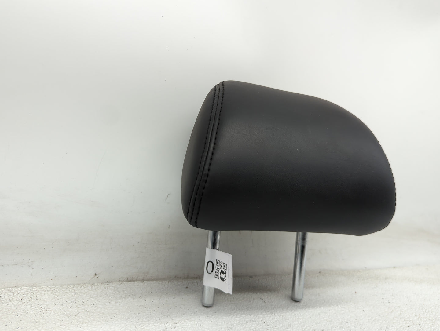 2016-2017 Infiniti Q50 Headrest Head Rest Rear Seat Fits Fits 2016 2017 OEM Used Auto Parts - Oemusedautoparts1.com