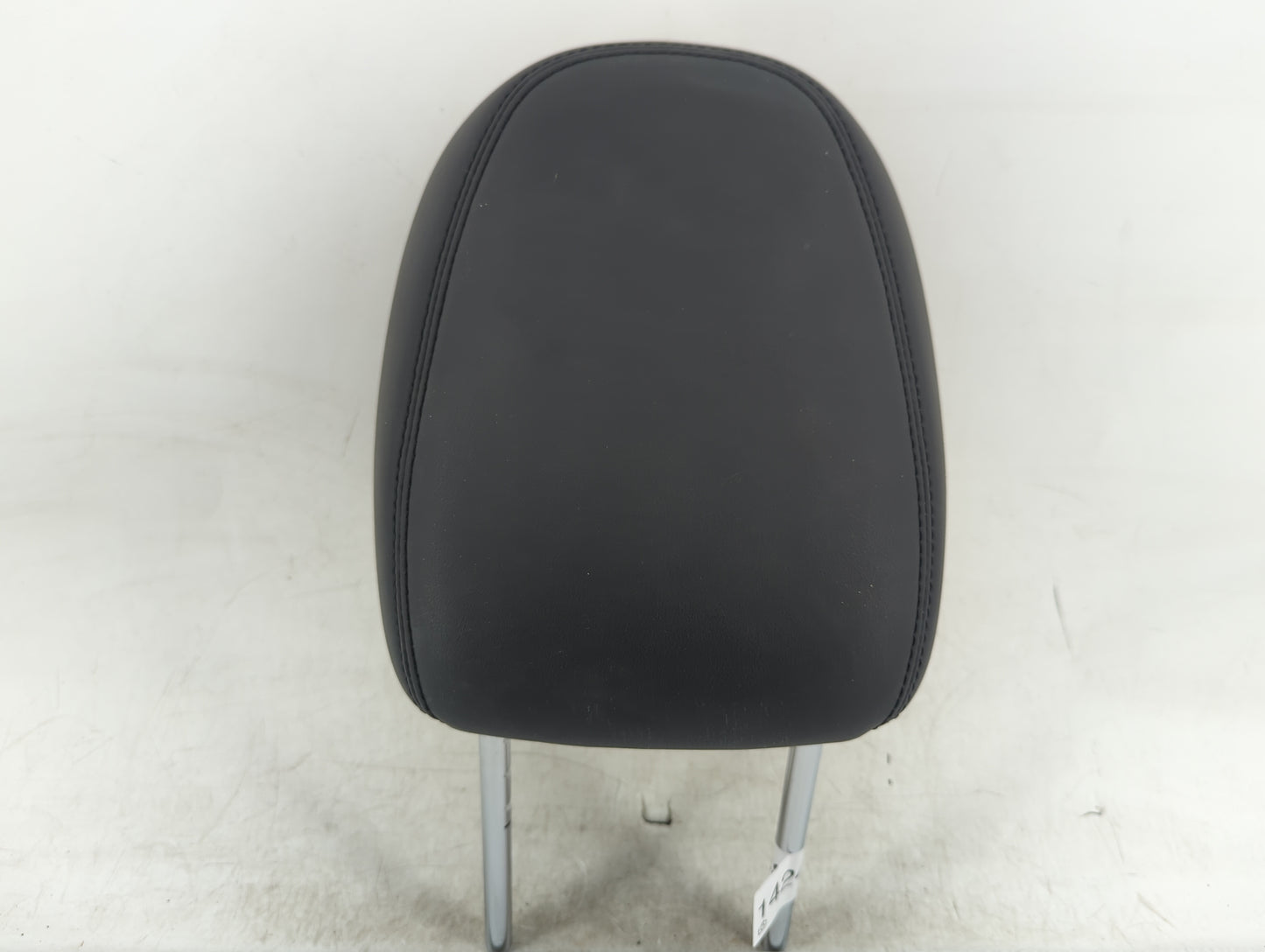 2017 Infiniti Q50 Headrest Head Rest Front Driver Passenger Seat Black - Oemusedautoparts1.com