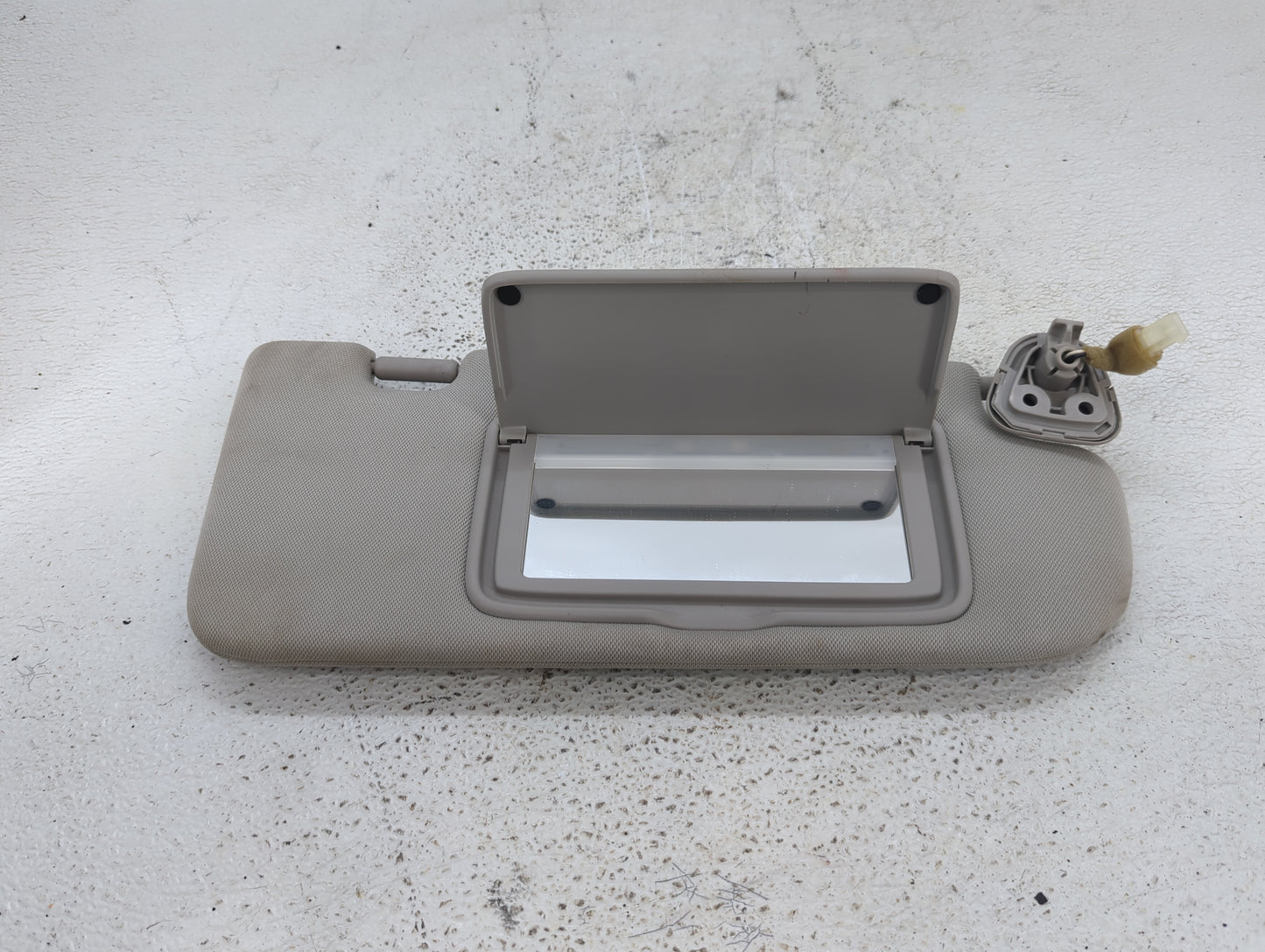 2014-2020 Infiniti Q50 Sun Visor Shade Replacement Passenger Right Mirror Fits Fits 2014 2015 2016 2017 2018 2019 2020 OEM U