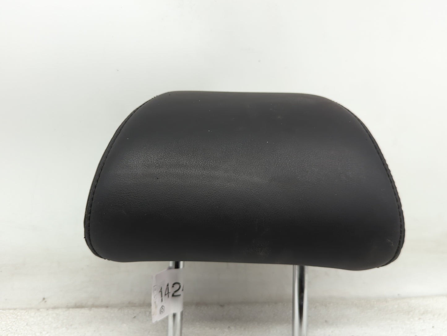 2017-2018 Infiniti Q50 Headrest Head Rest Rear Center Seat Fits Fits 2017 2018 OEM Used Auto Parts - Oemusedautoparts1.com
