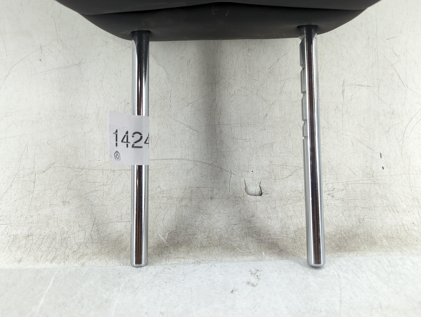 2017 Infiniti Q50 Headrest Head Rest Front Driver Seat Black - Oemusedautoparts1.com