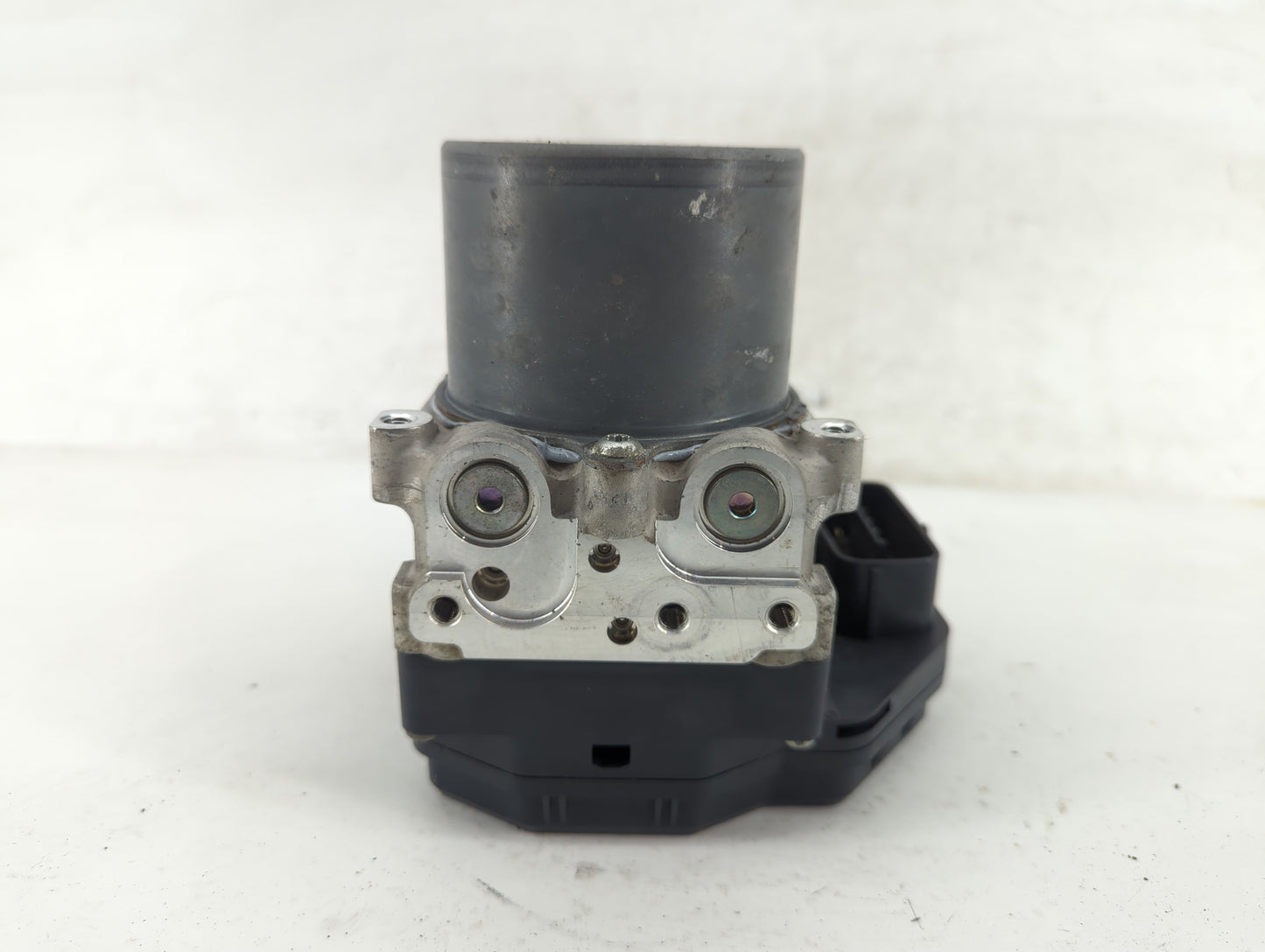 2016-2017 Infiniti Q50 ABS Pump Control Module Replacement P/N:133000-0802 47660 4GK0A Fits Fits 2016 2017 OEM Used Auto Par
