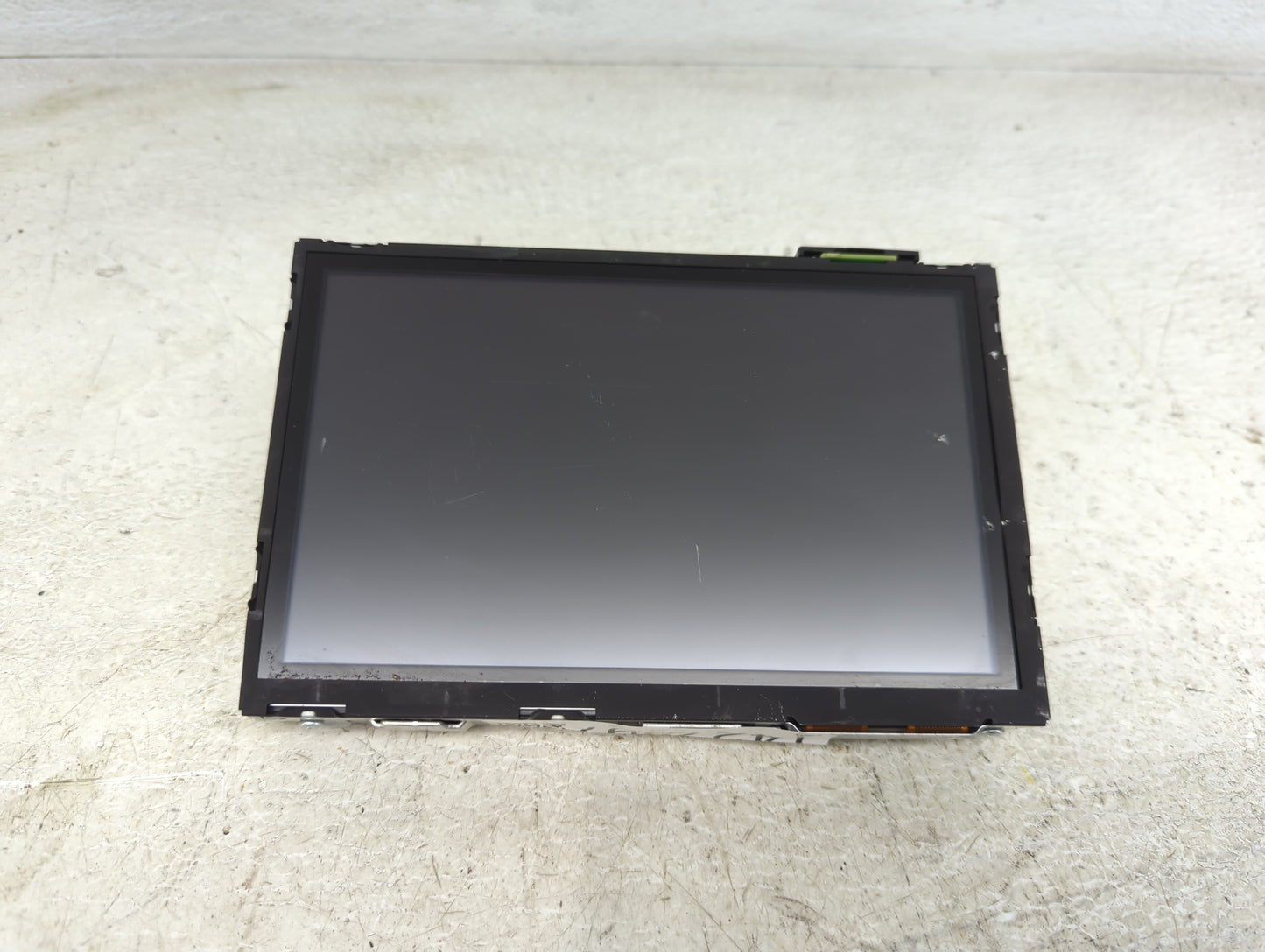 2016-2017 Infiniti Q50 Information Display Screen - Oemusedautoparts1.com