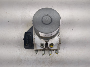 2016-2017 Infiniti Q50 ABS Pump Control Module Replacement P/N:476604GK0A 133000-0802 Fits Fits 2016 2017 OEM Used Auto Parts