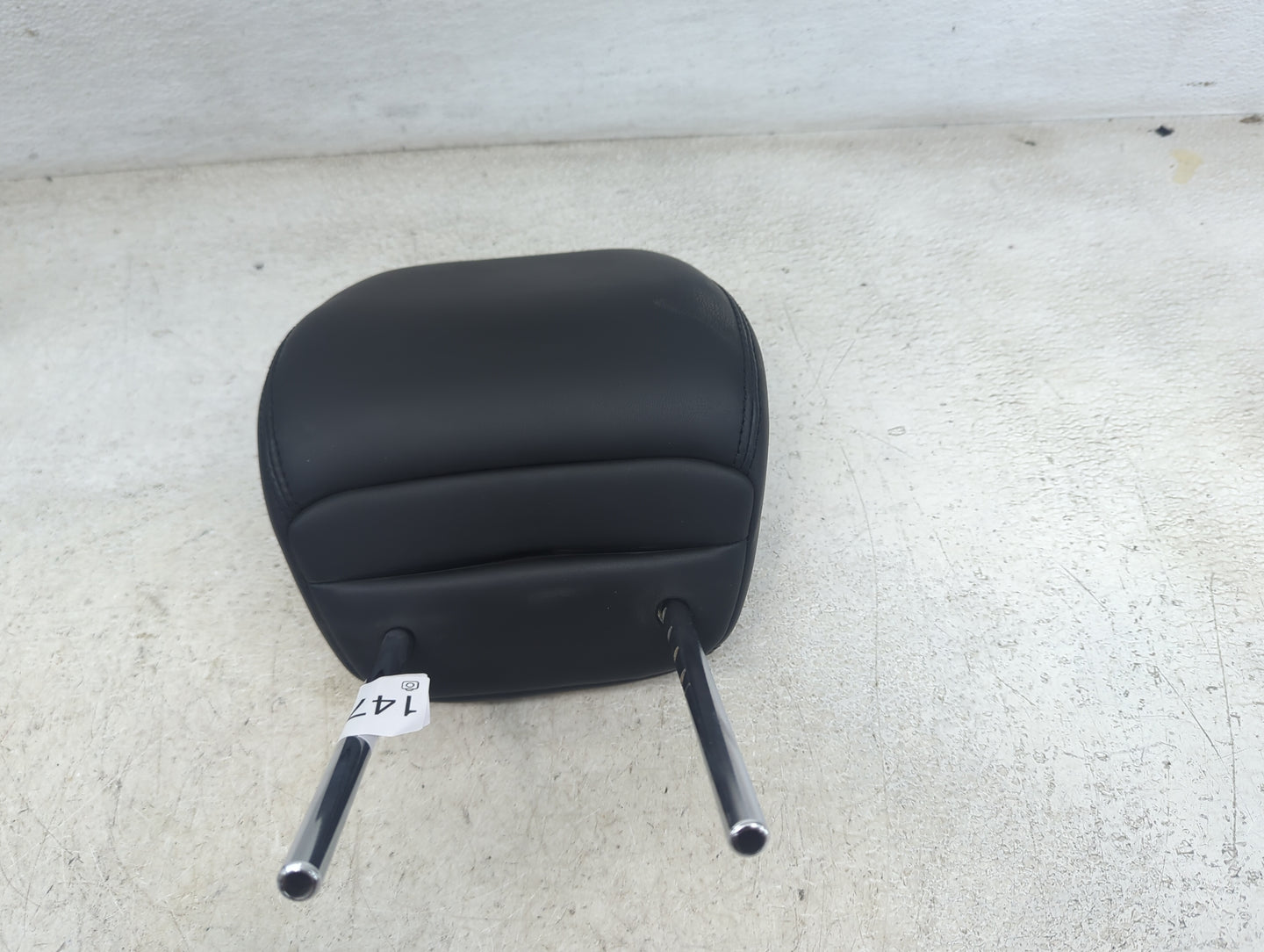 2017 Infiniti Q50 Headrest Head Rest Front Driver Seat Black 1472706 - Oemusedautoparts1.com