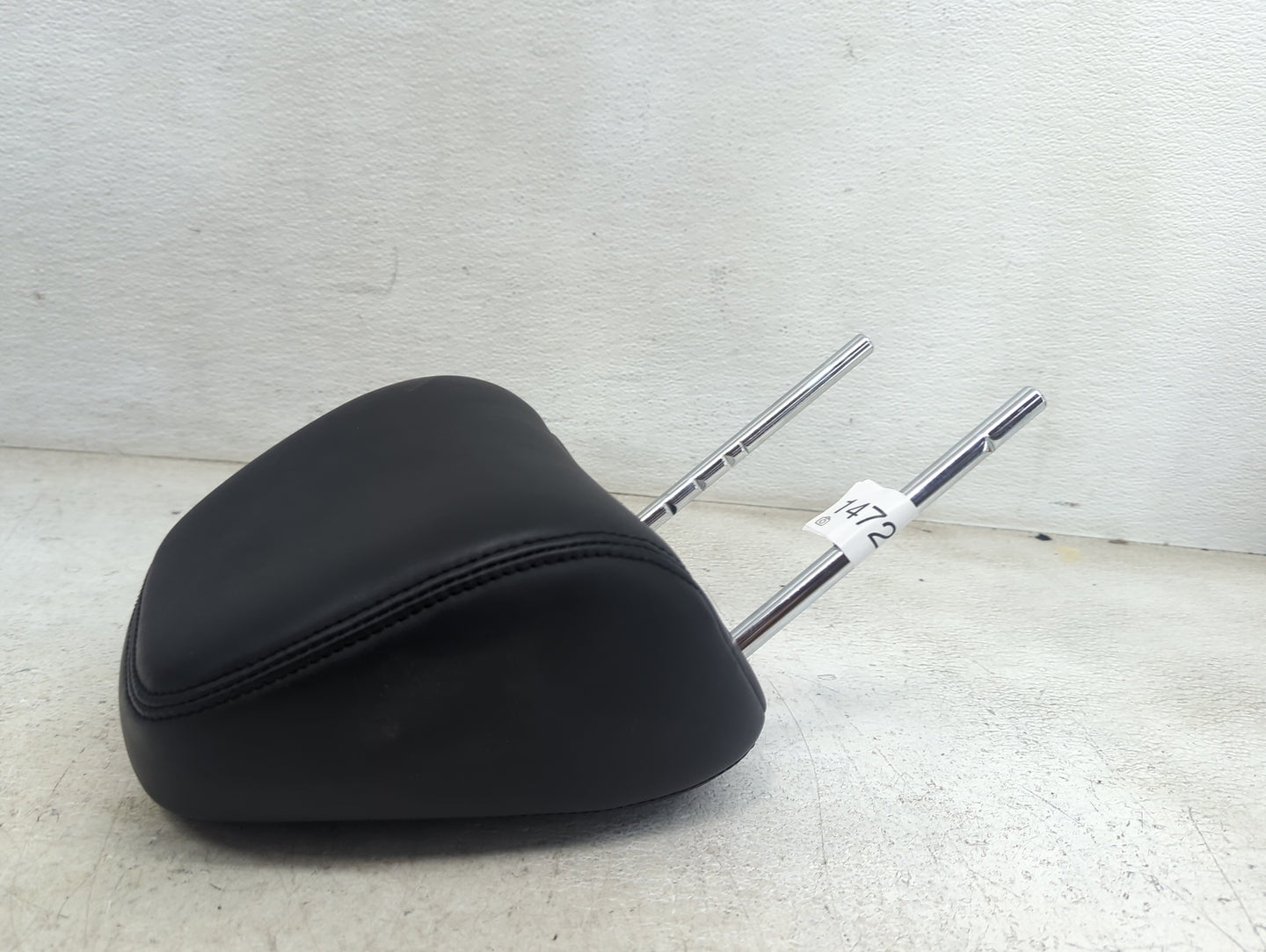 2017 Infiniti Q50 Headrest Head Rest Front Driver Seat Black 1472706 - Oemusedautoparts1.com