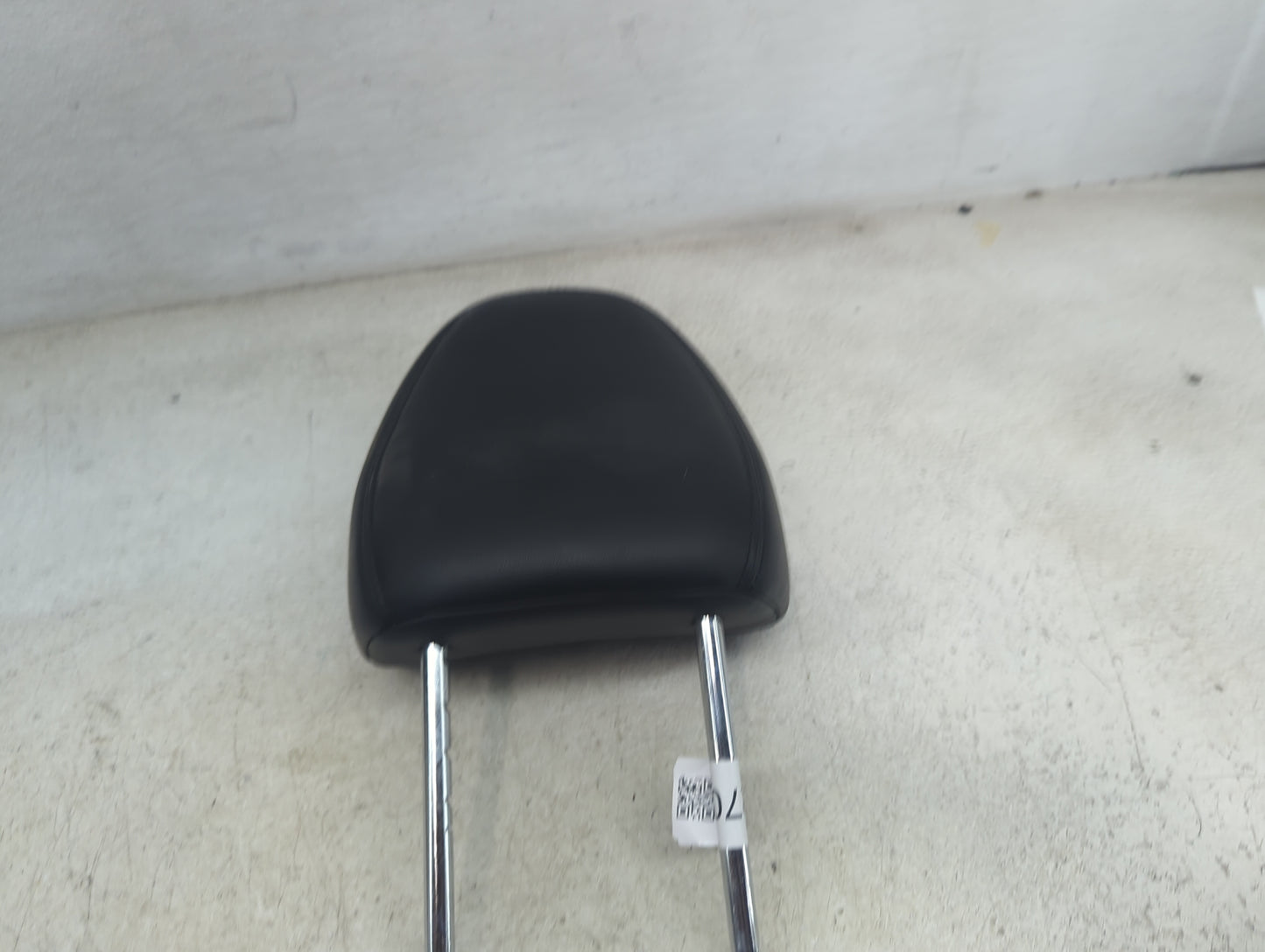 2017 Infiniti Q50 Headrest Head Rest Front Driver Seat Black 1472706 - Oemusedautoparts1.com