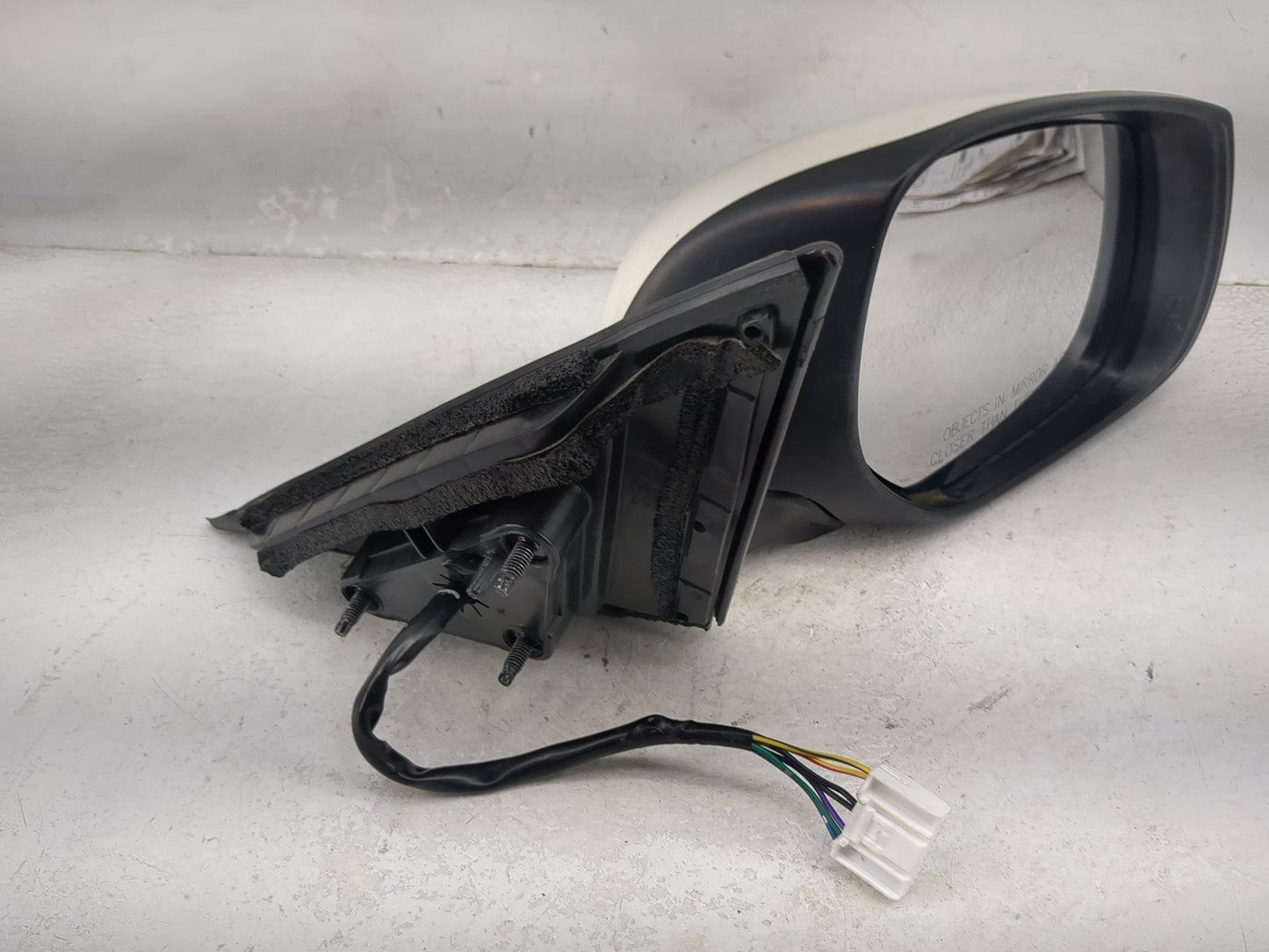 2014-2020 Infiniti Q50 Passenger Side View Mirror - Right Door Mirror OEM Used - Oemusedautoparts1.com