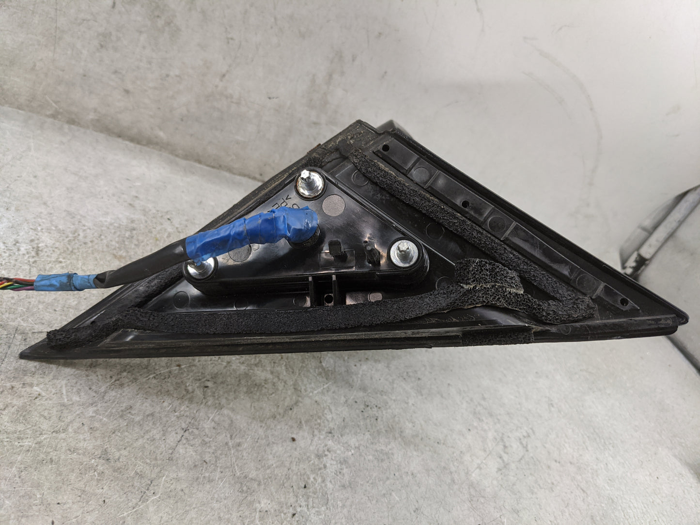 2014-2020 Infiniti Q50 Driver Side View Mirror - Left Door Mirror OEM Used - Oemusedautoparts1.com