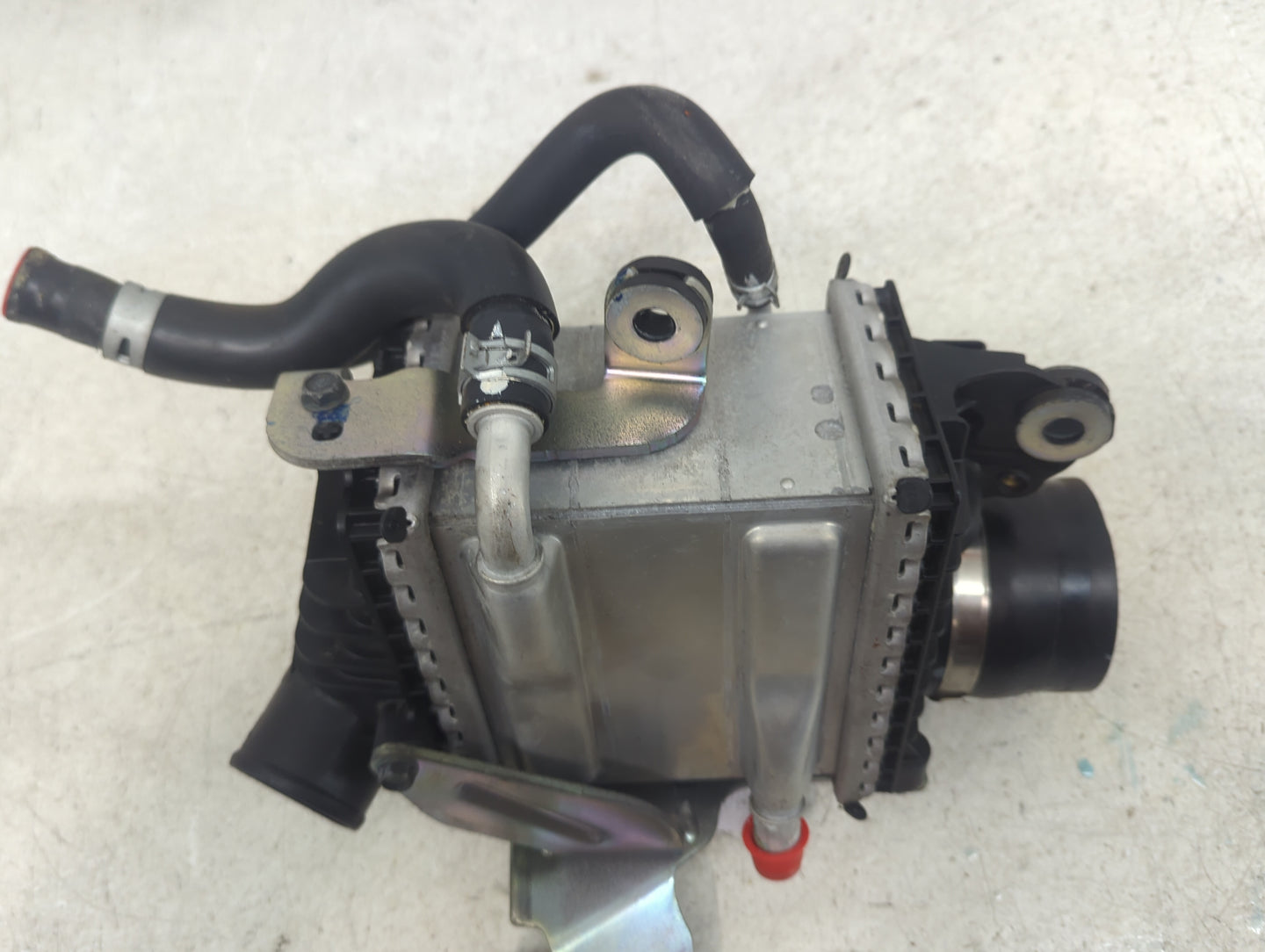 2016-2020 Infiniti Q50 Turbo Intercooler 1483813 - Oemusedautoparts1.com