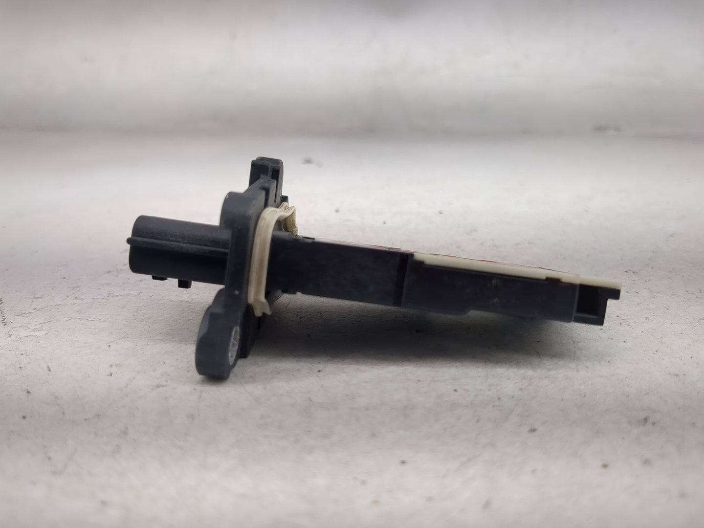 2016-2020 Infiniti Q50 Mass Air Flow Meter Maf 1488660 - Oemusedautoparts1.com