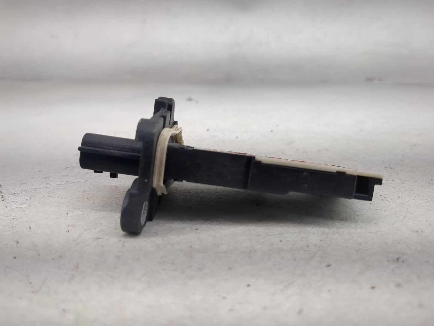 2016-2020 Infiniti Q50 Mass Air Flow Meter Maf 1488660 - Oemusedautoparts1.com