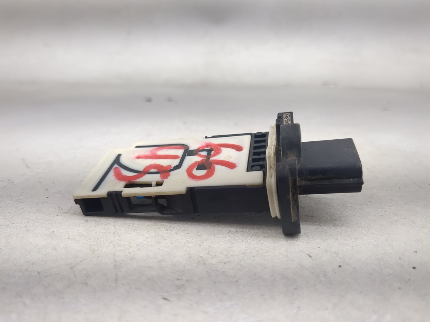 2016-2020 Infiniti Q50 Mass Air Flow Meter Maf 1488660 - Oemusedautoparts1.com