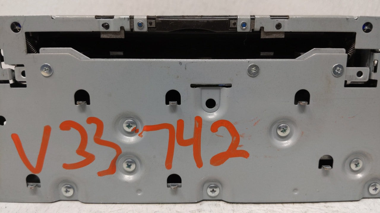 2016-2018 Infiniti Q50 Am Fm Cd Player Radio Receiver - Oemusedautoparts1.com