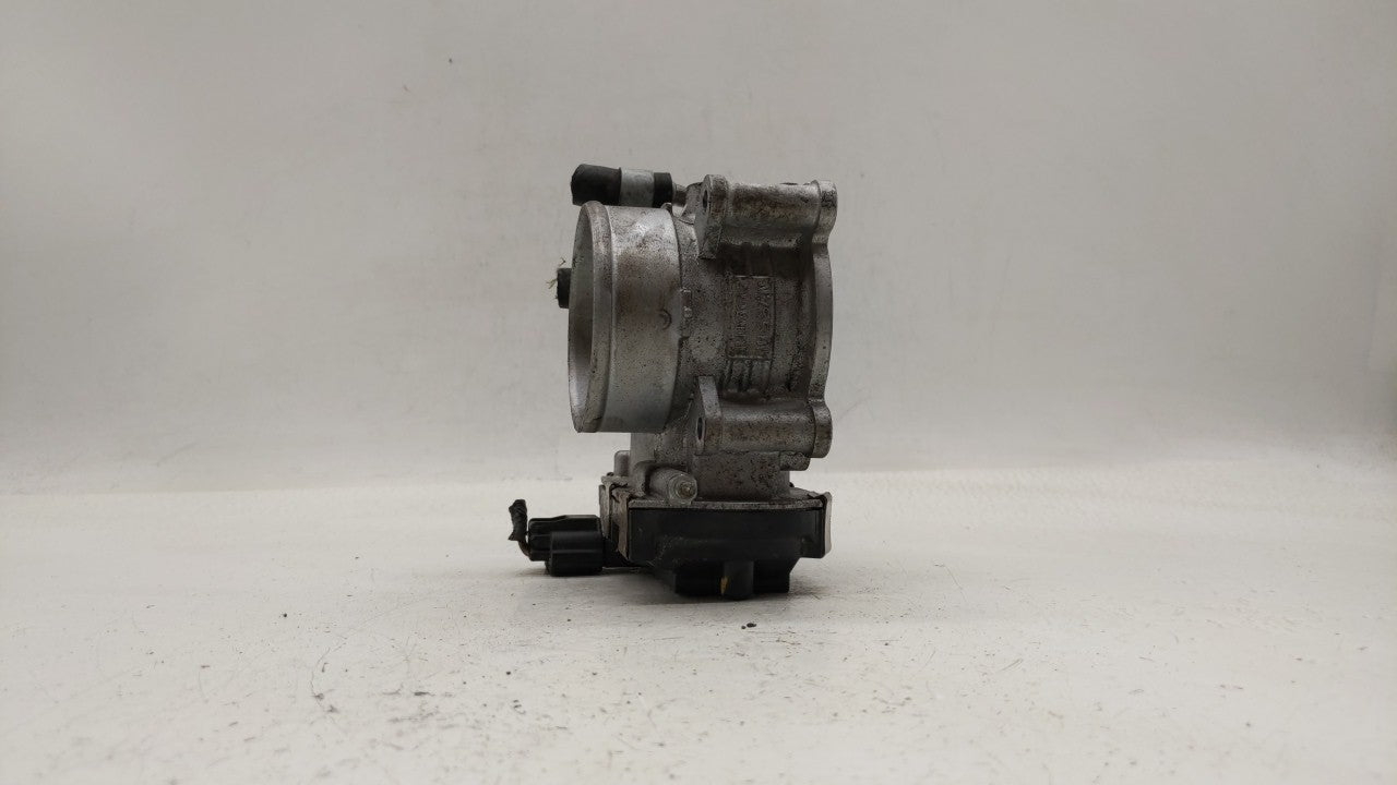 2016-2018 Infiniti Q50 Throttle Body P/N:RME60-52 Fits Fits 2016 2017 2018 OEM Used Auto Parts - Oemusedautoparts1.com