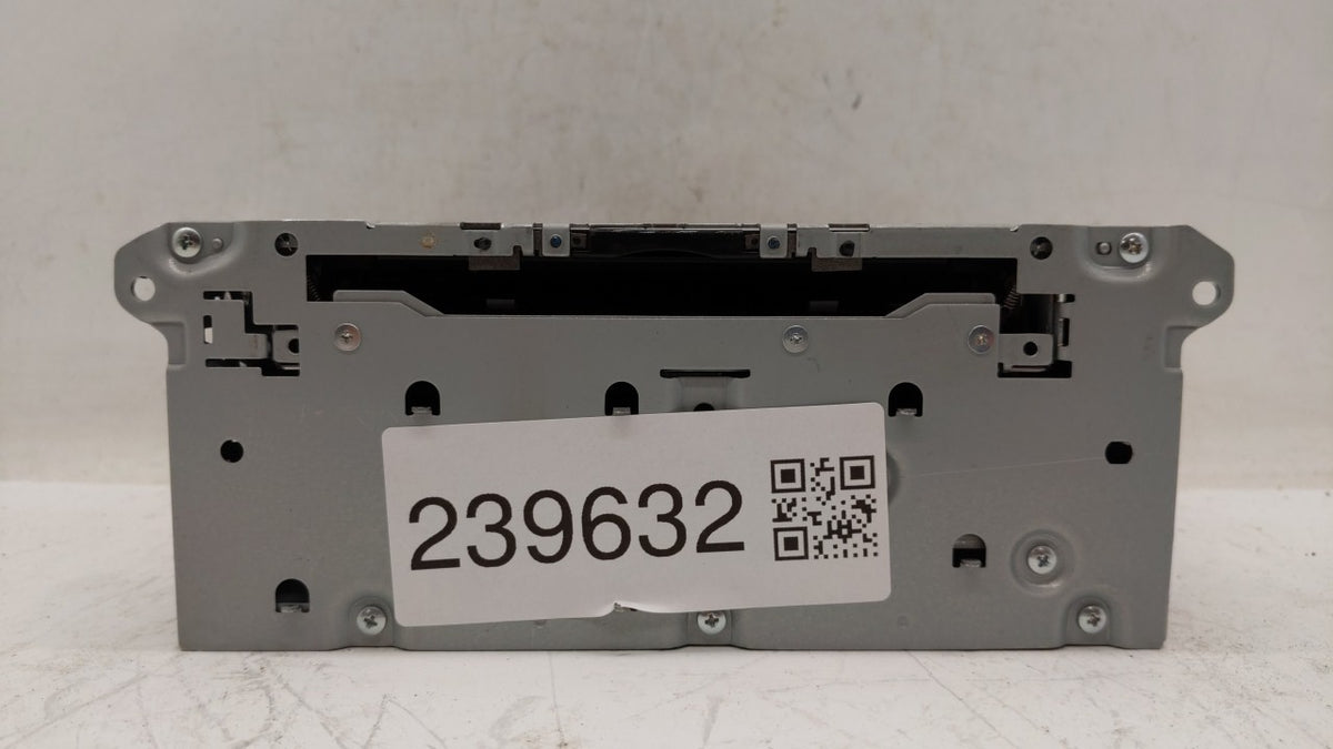 2016-2018 Infiniti Q50 Am Fm Cd Player Radio Receiver 239632 - Oemusedautoparts1.com